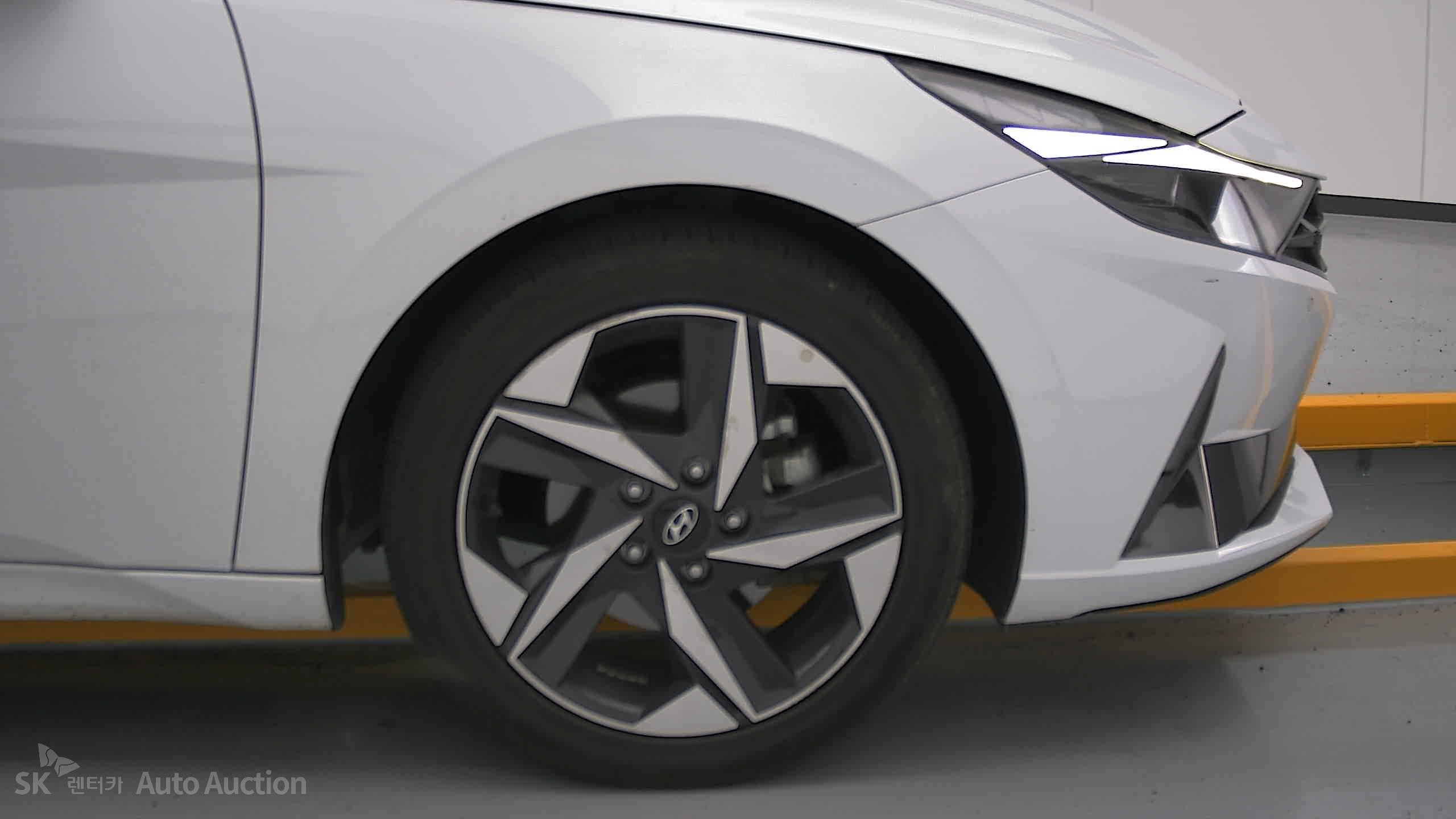 2023 - hyundai avante