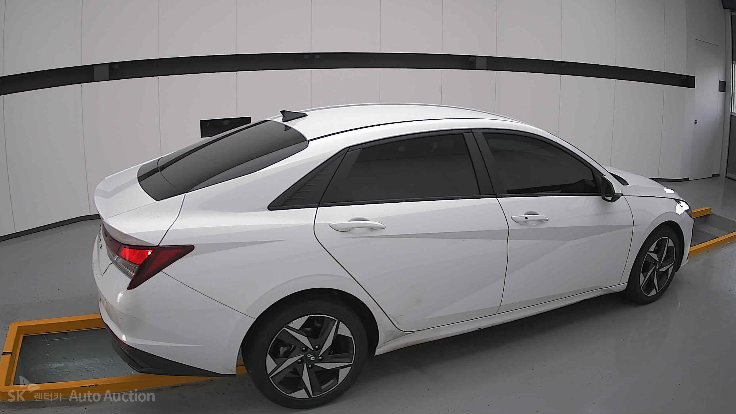 2023 - hyundai avante