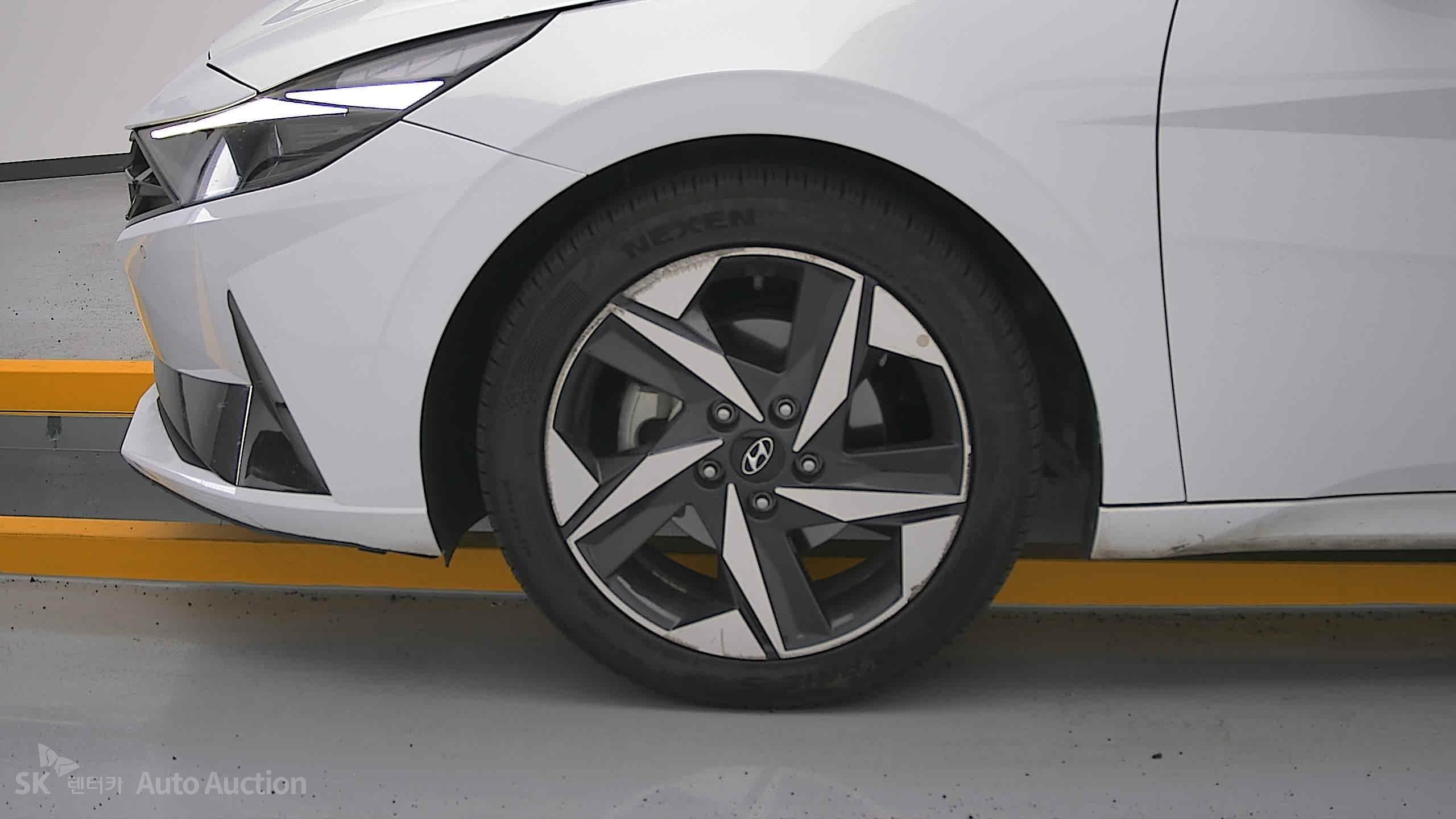 2023 - hyundai avante