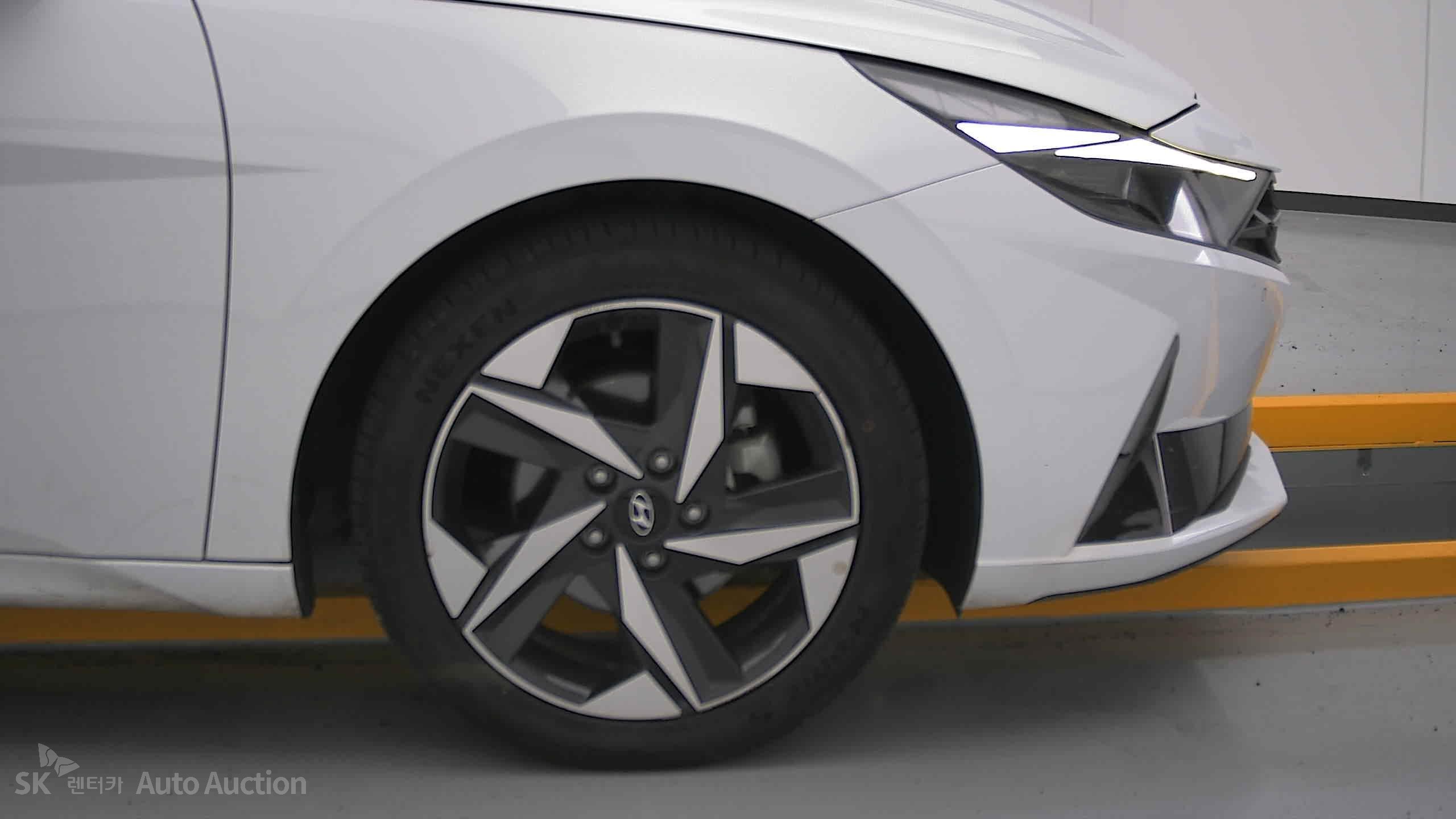 2023 - hyundai avante