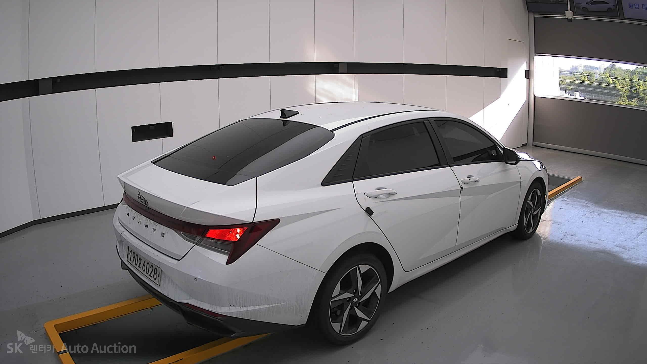 2023 - hyundai avante