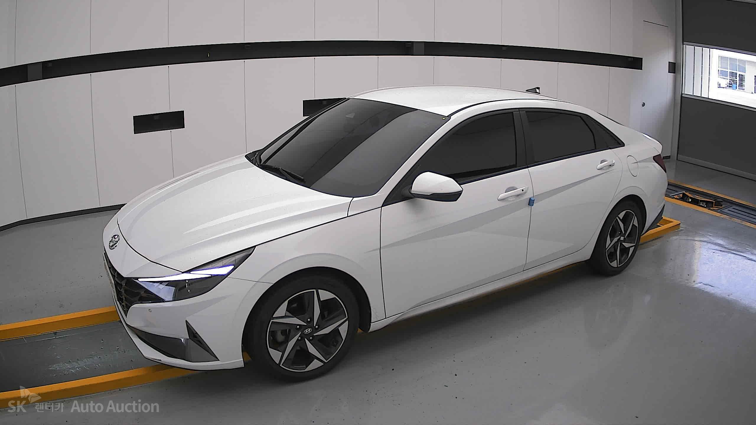2023 - hyundai avante