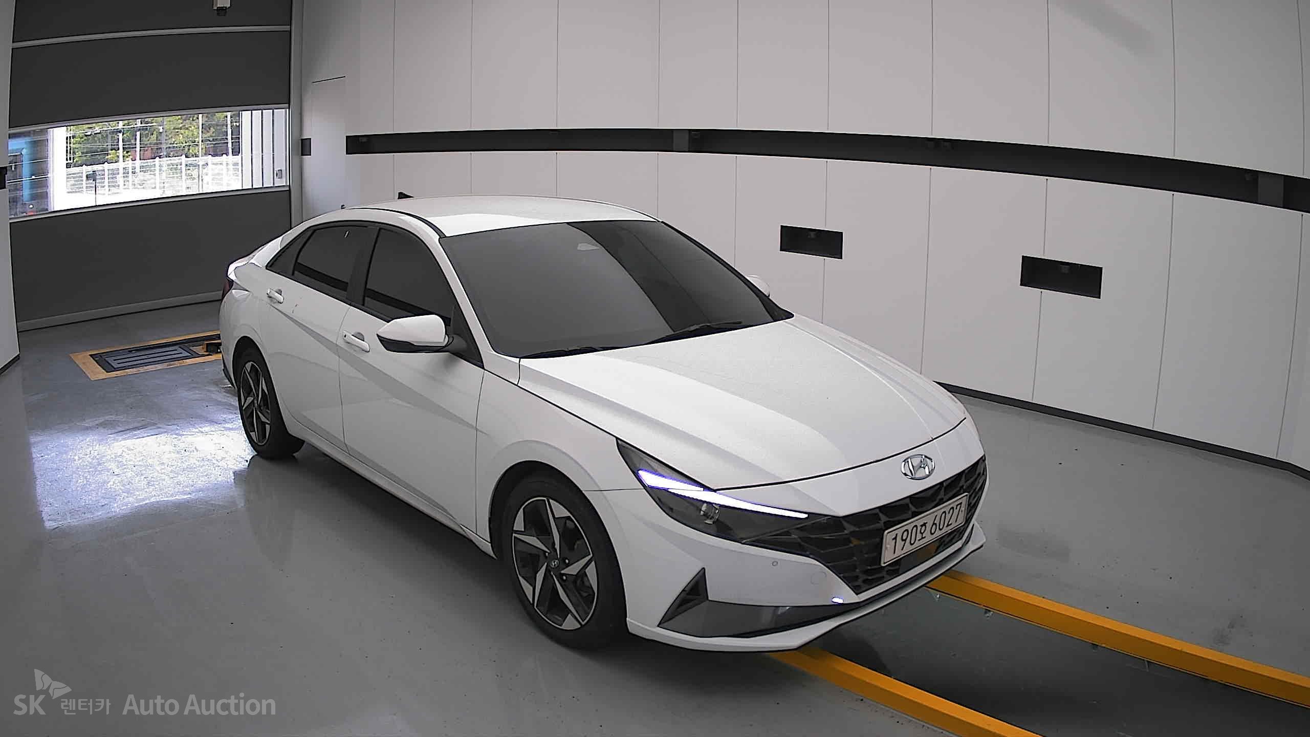 2023 - hyundai avante