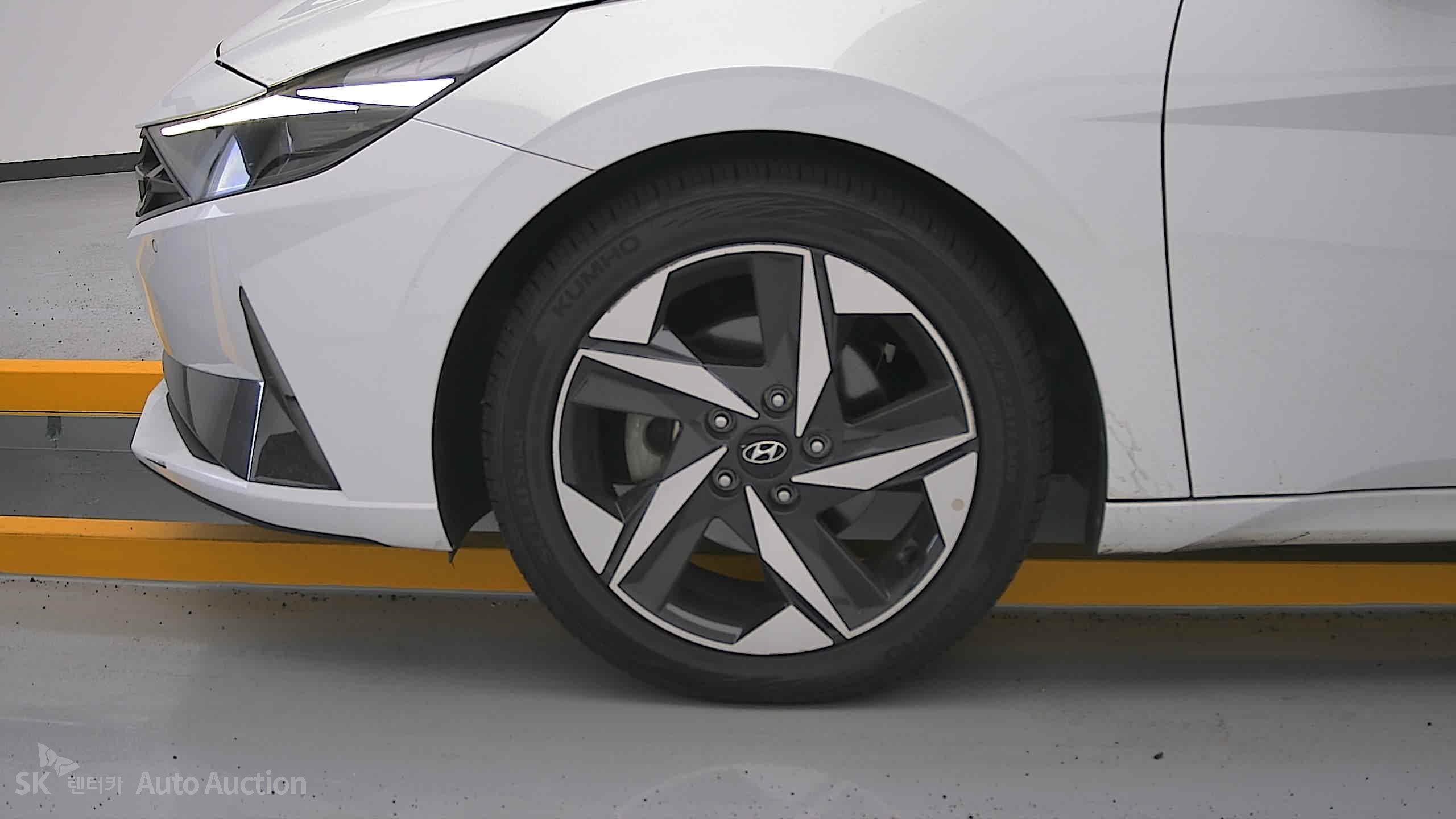 2023 - hyundai avante