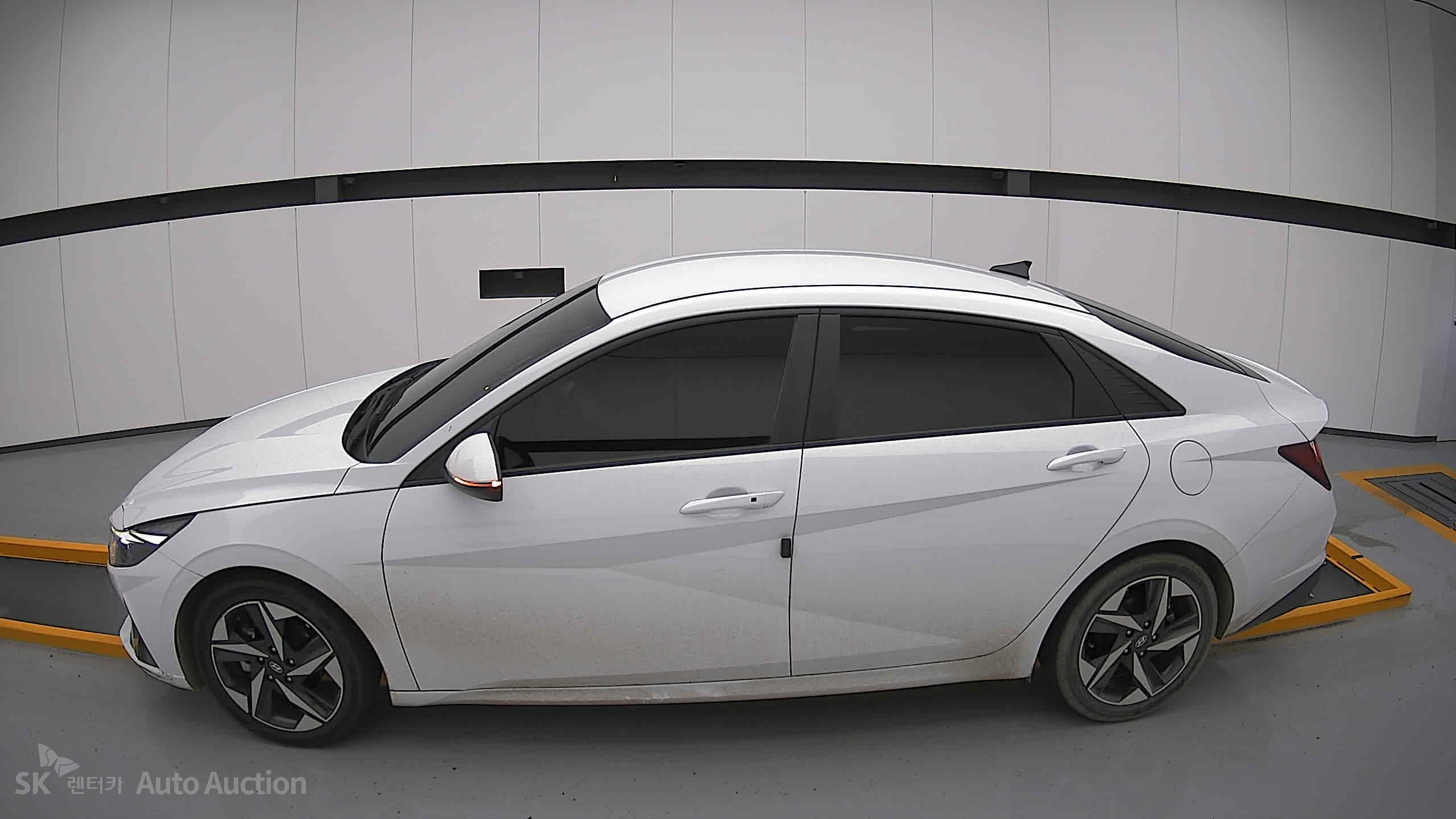 2023 - hyundai avante