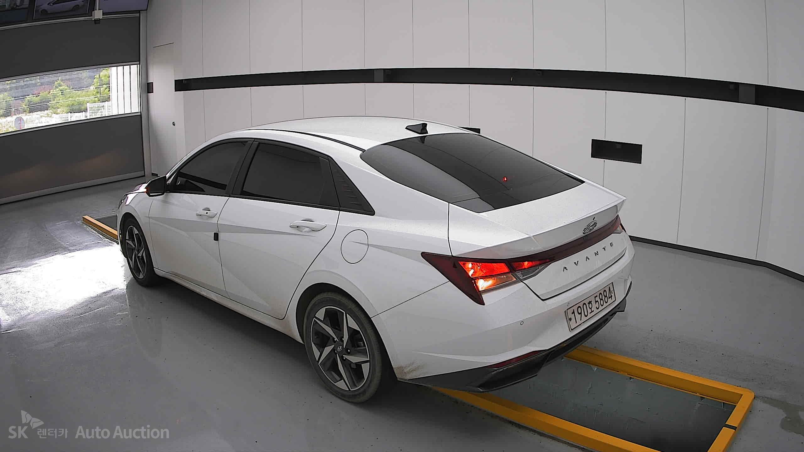 2023 - hyundai avante