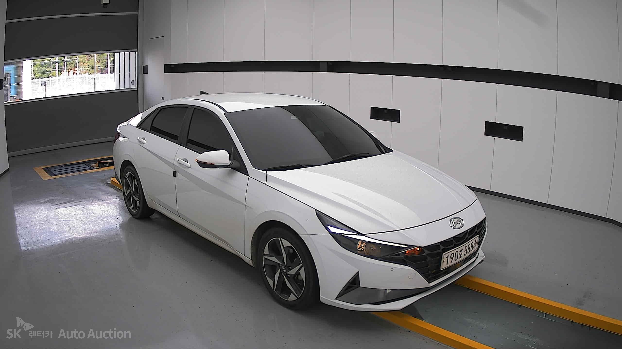 2023 - hyundai avante