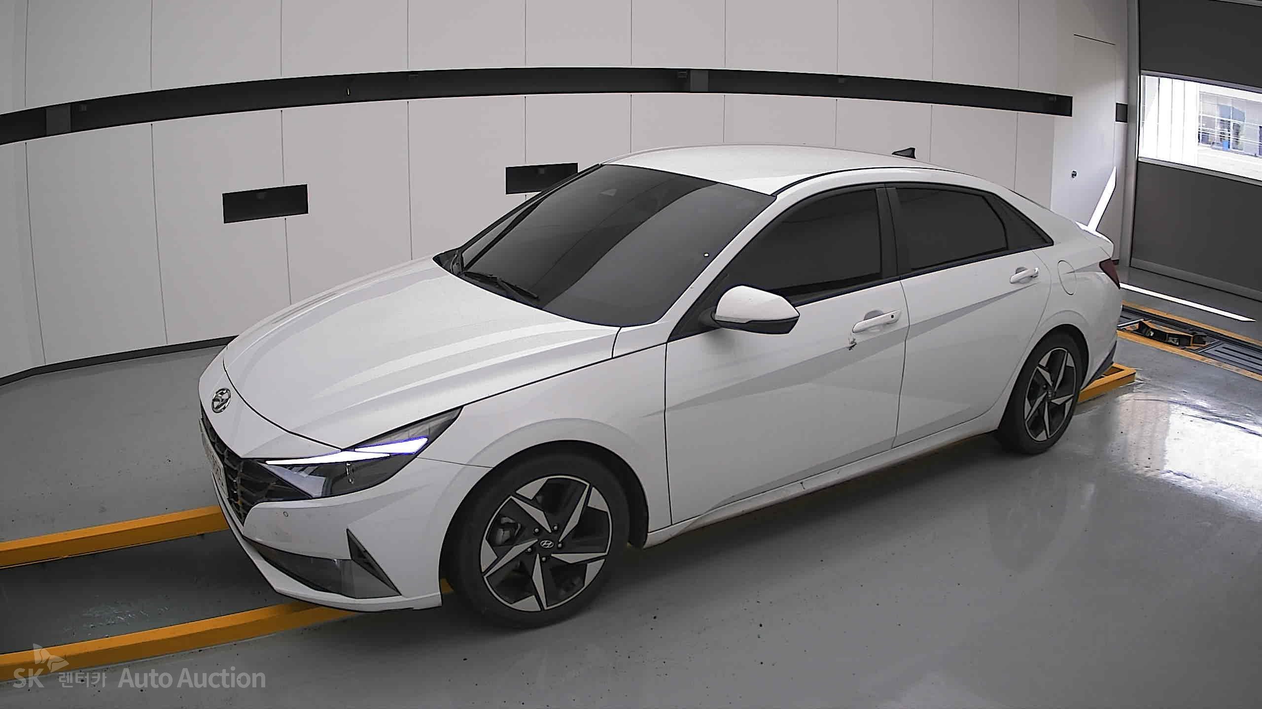 2023 - hyundai avante