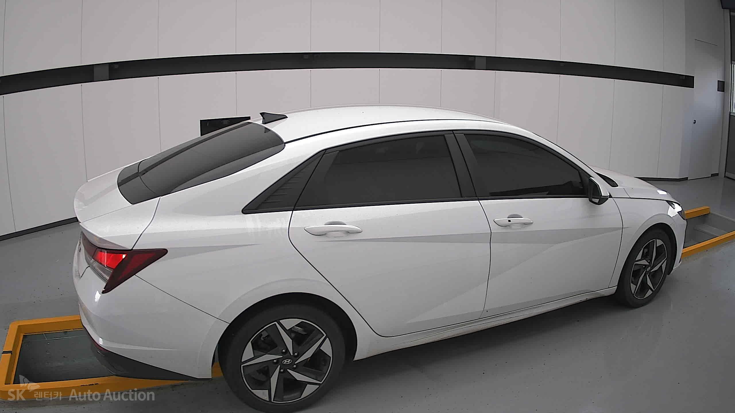 2023 - hyundai avante