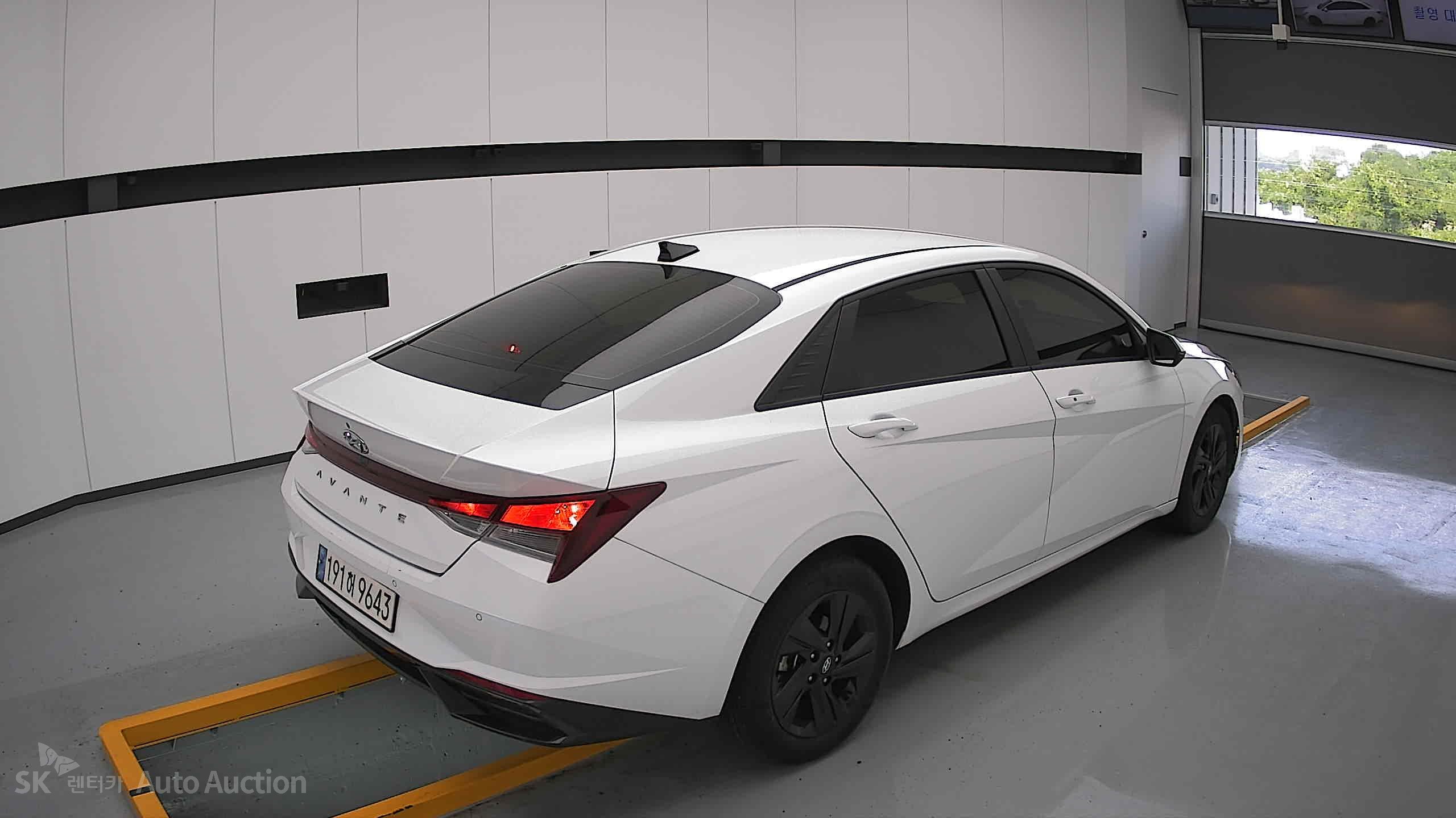 2023 - hyundai avante