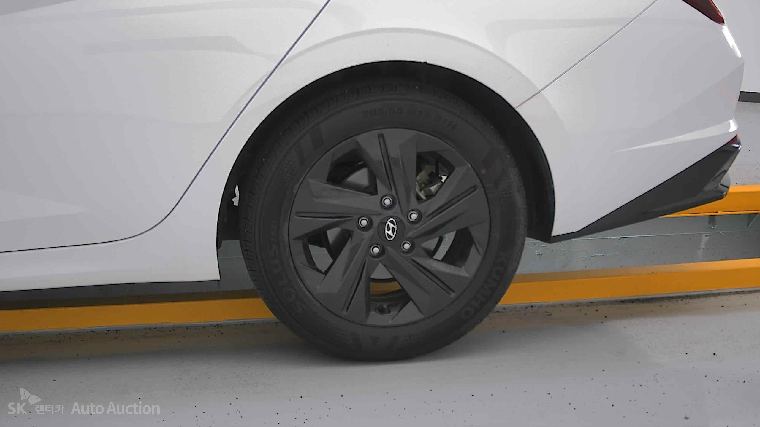 2023 - hyundai avante