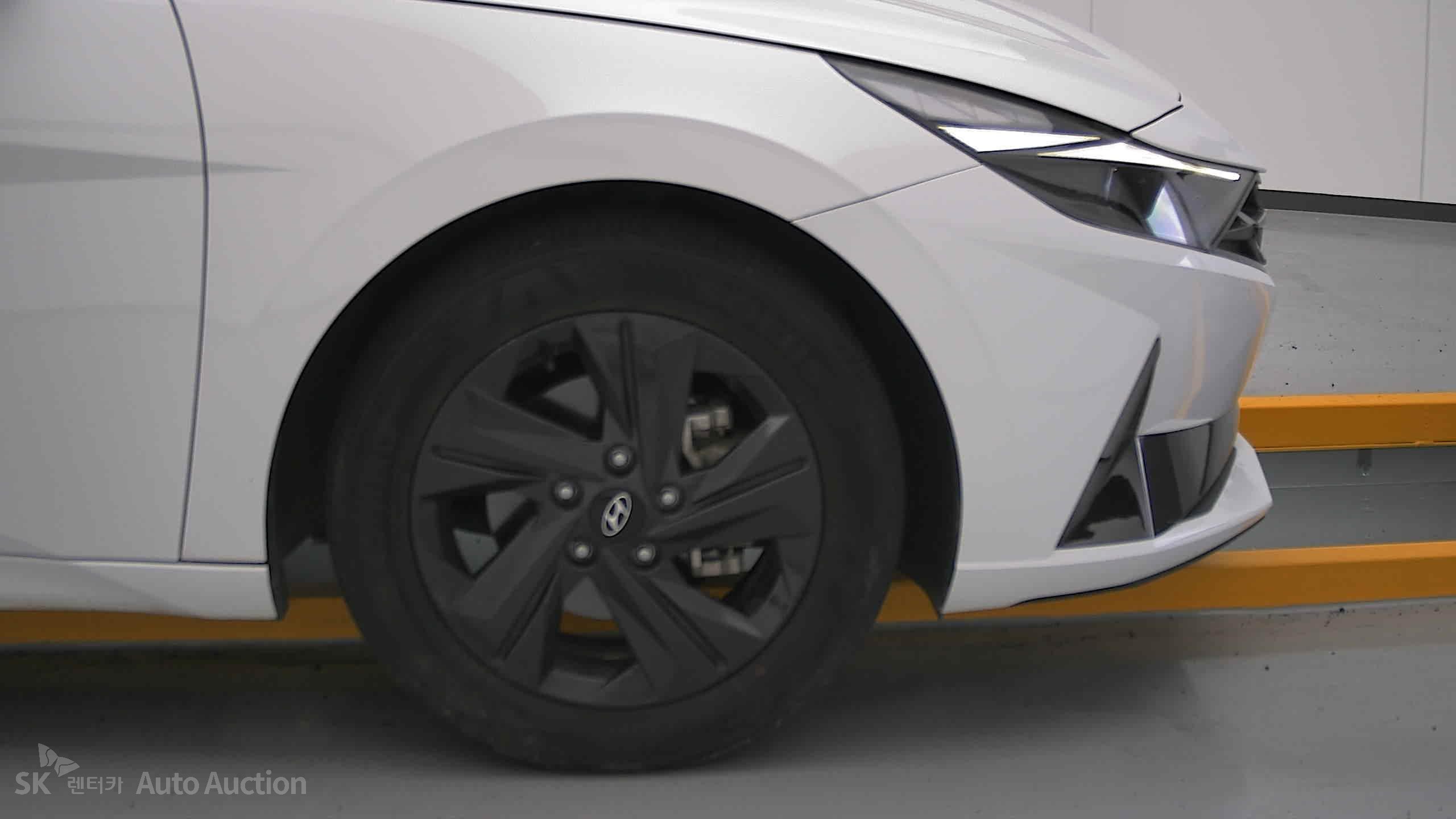 2023 - hyundai avante