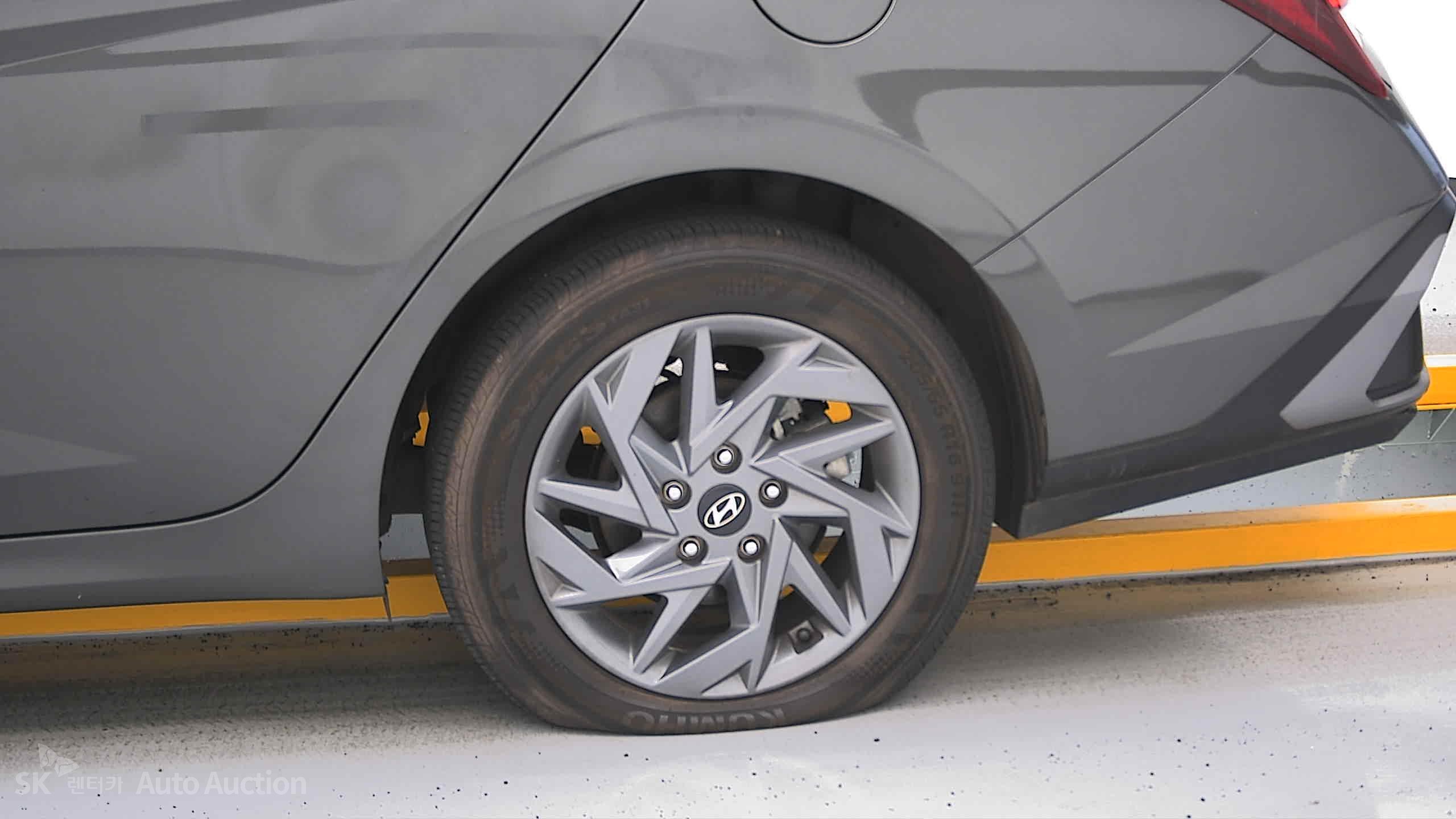 2024 - hyundai avante