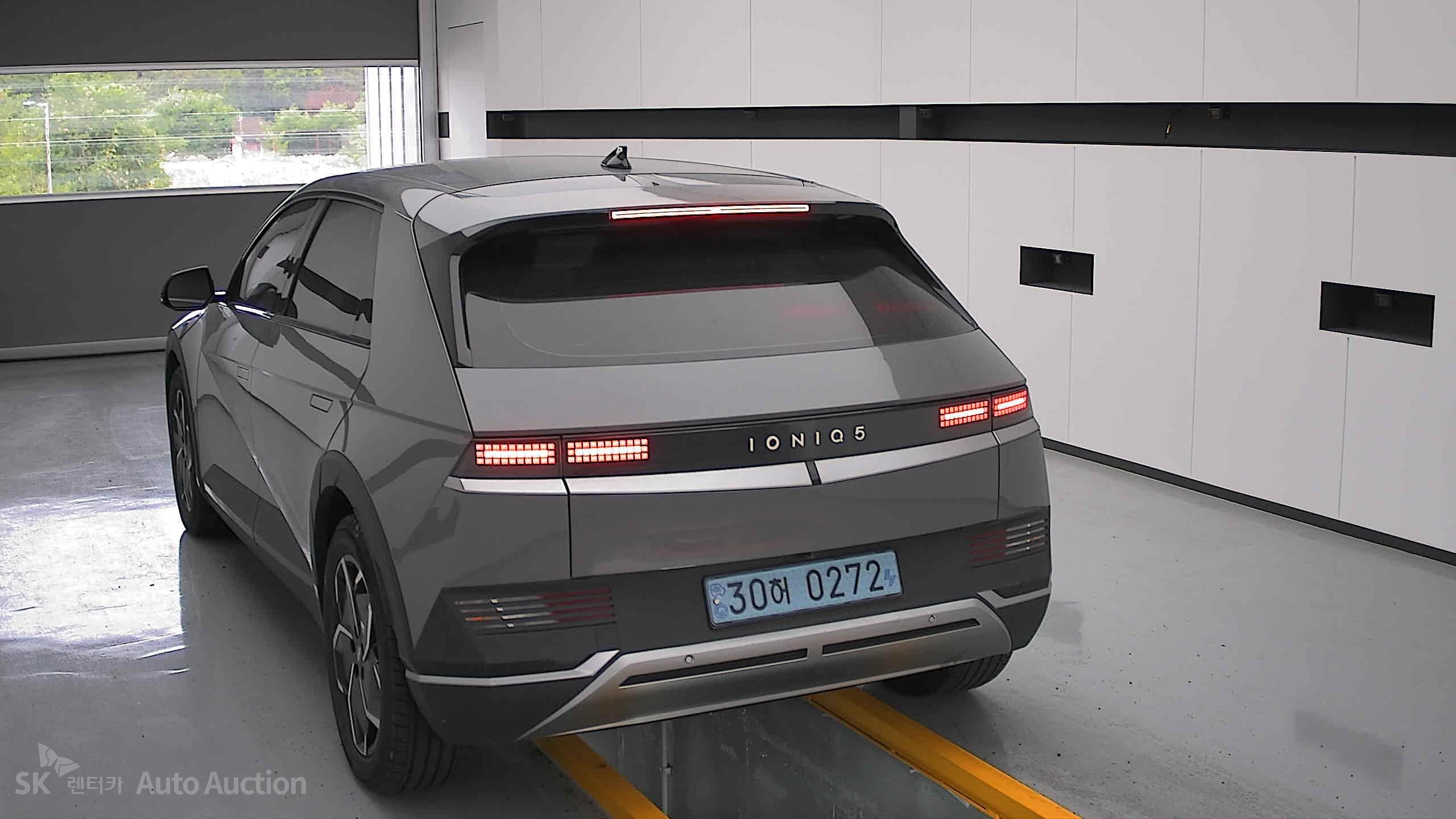 2022 - hyundai ioniq