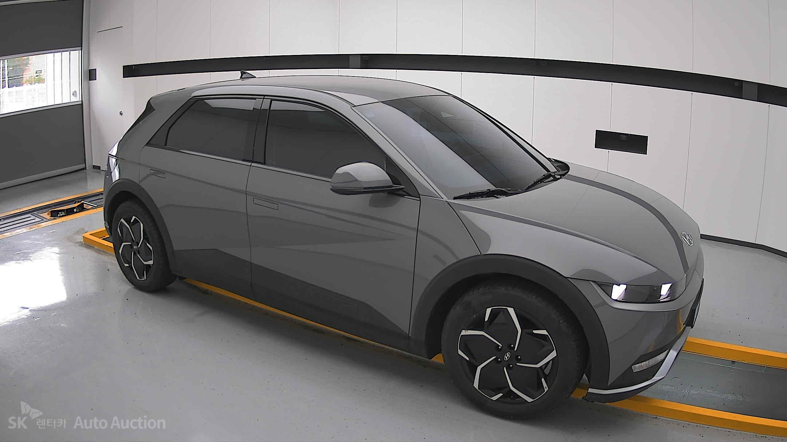 2022 - hyundai ioniq