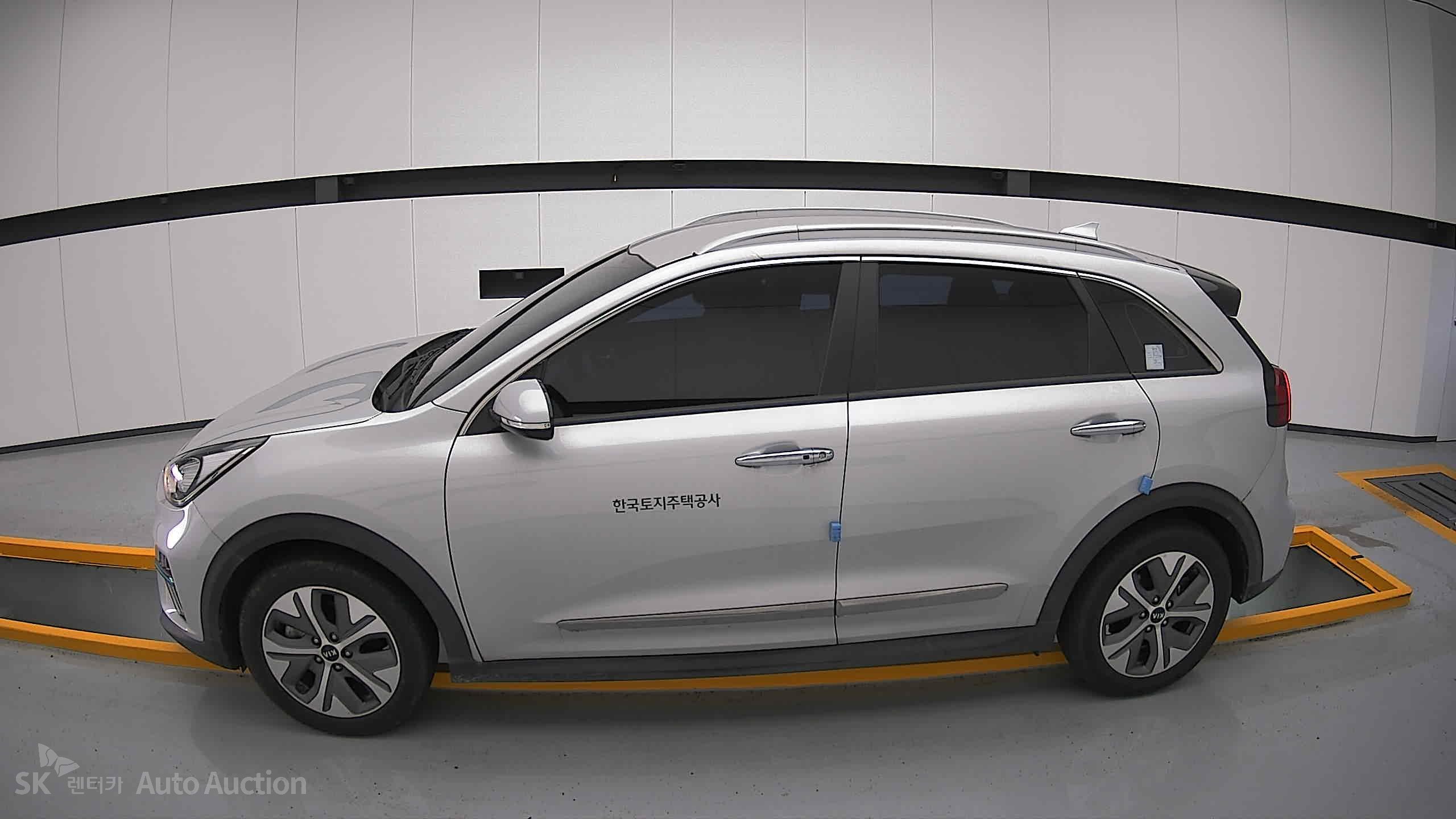 2021 - kia niro