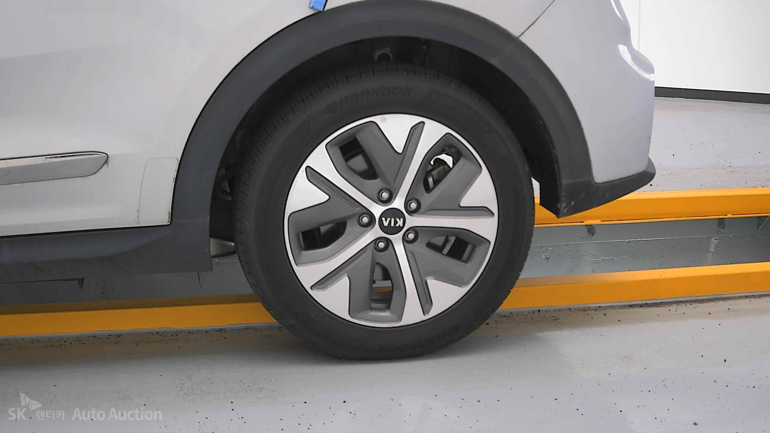 2021 - kia niro