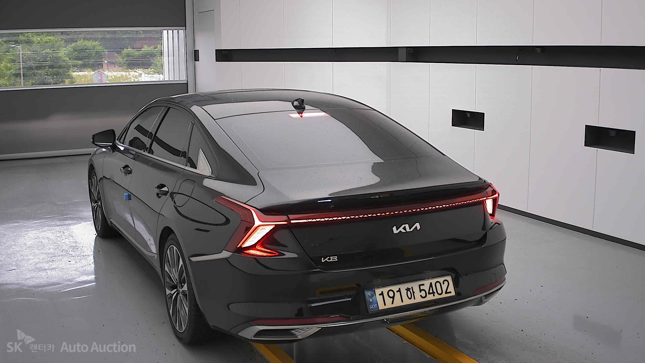 2023 - kia k8