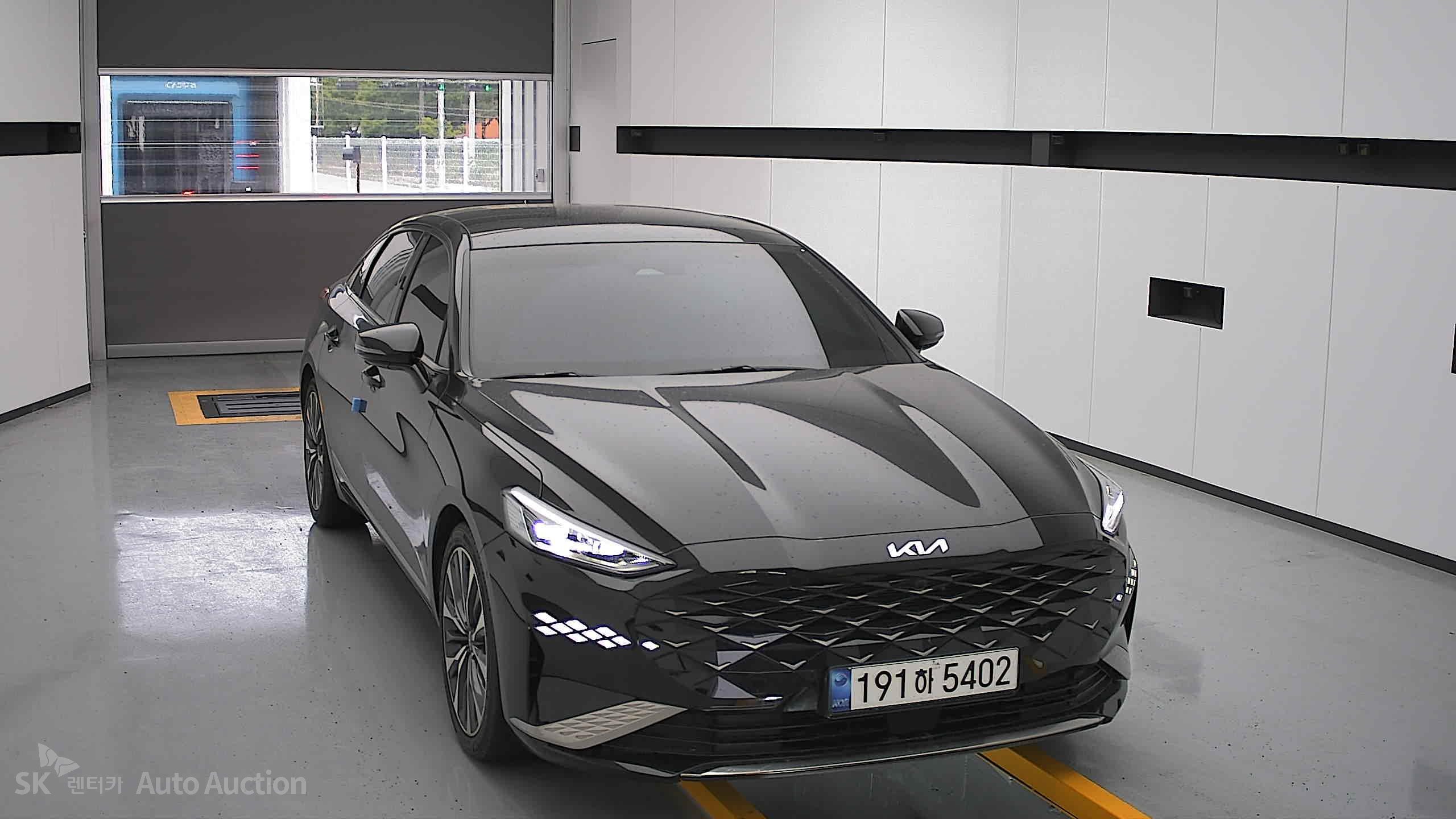 2023 - kia k8