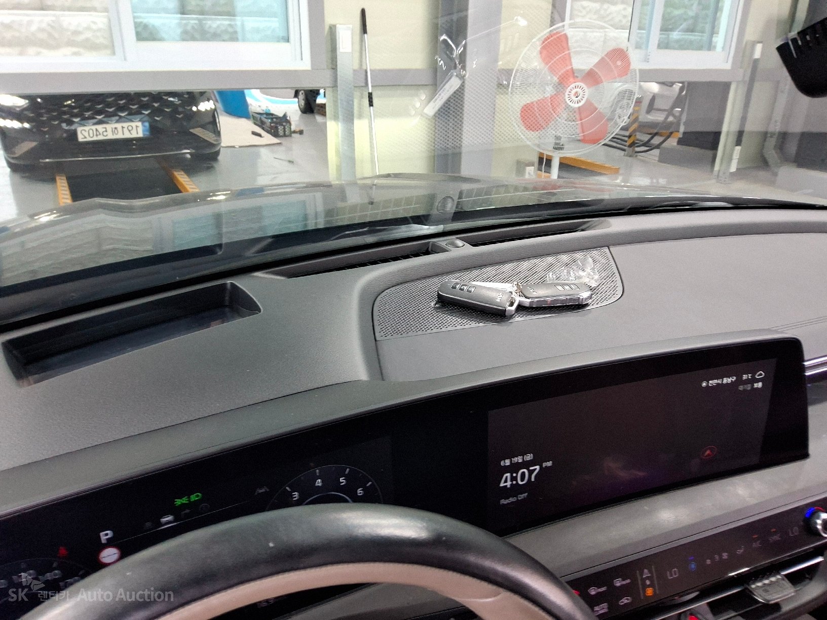 2023 - kia k8