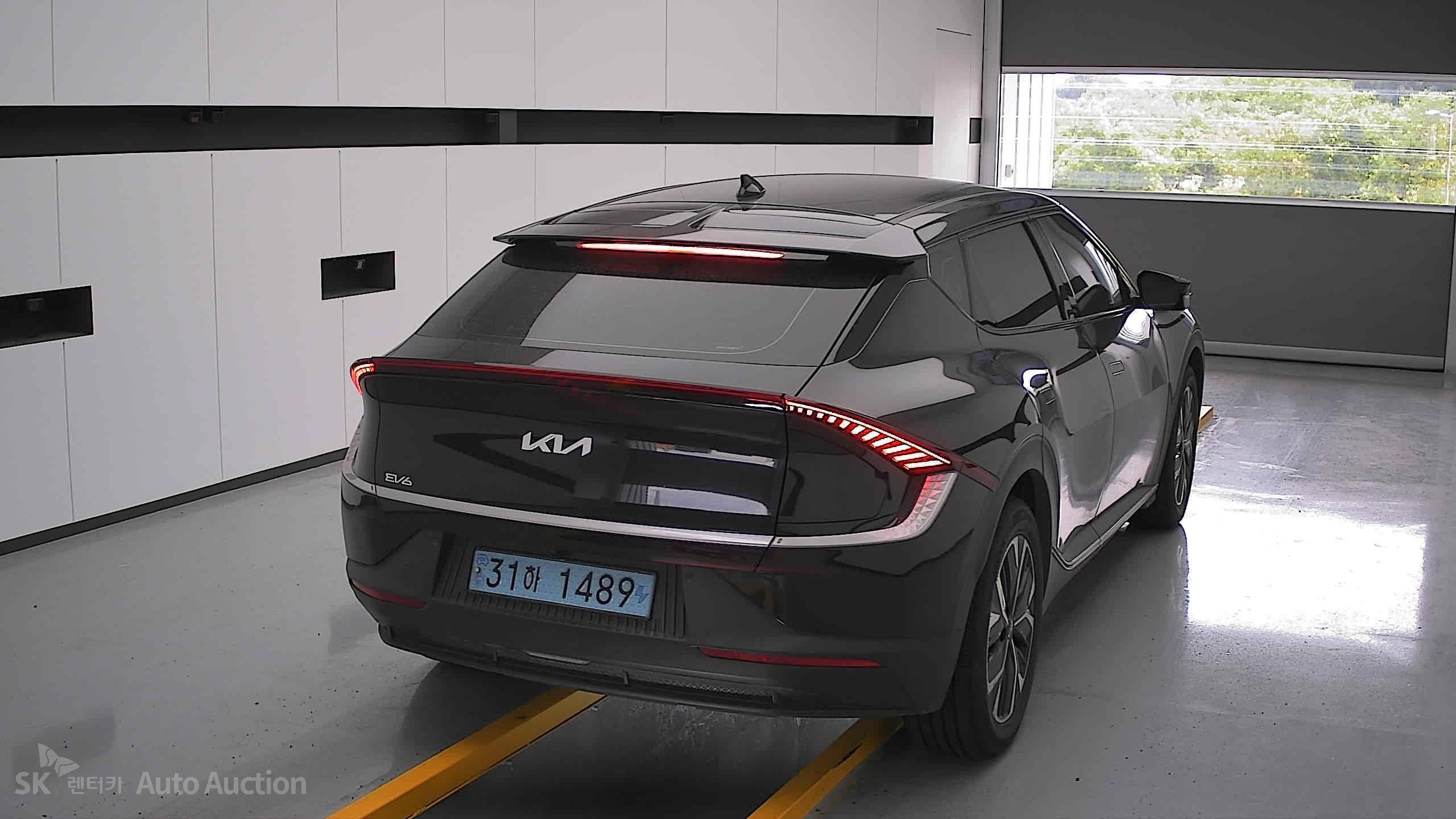 2022 - kia ev6