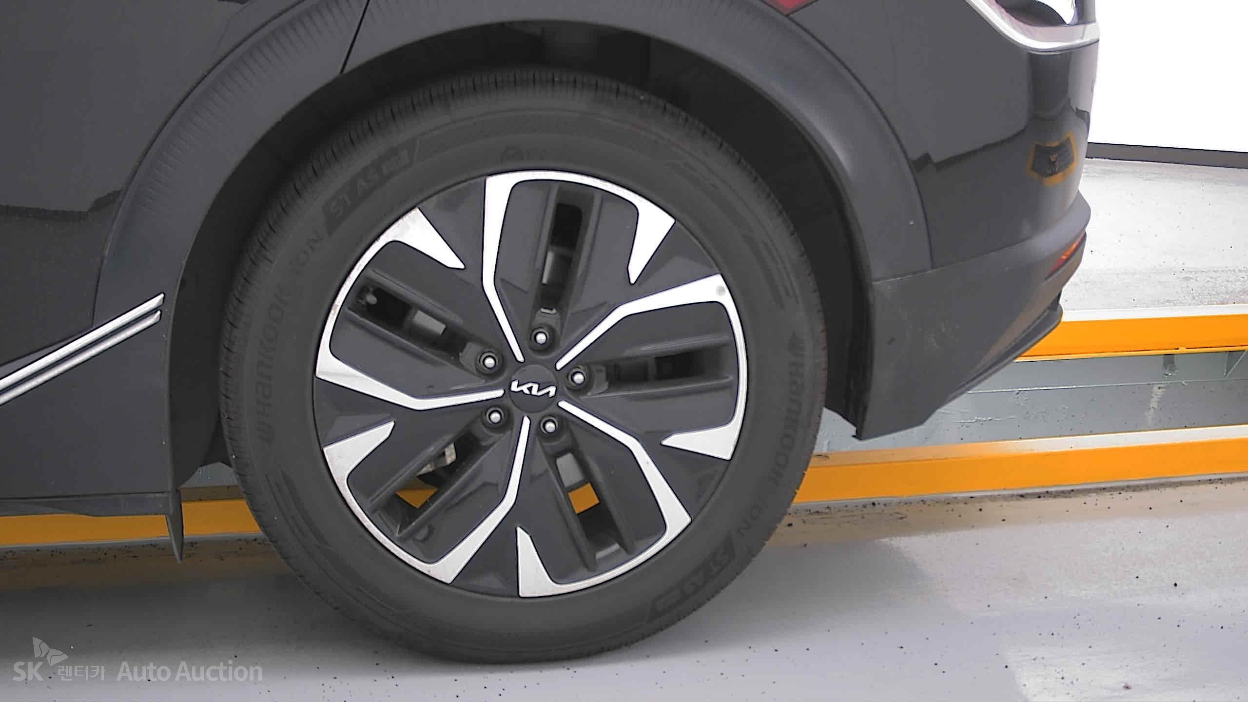 2022 - kia ev6