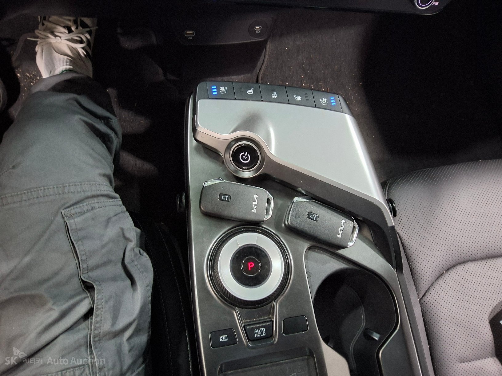 2022 - kia ev6