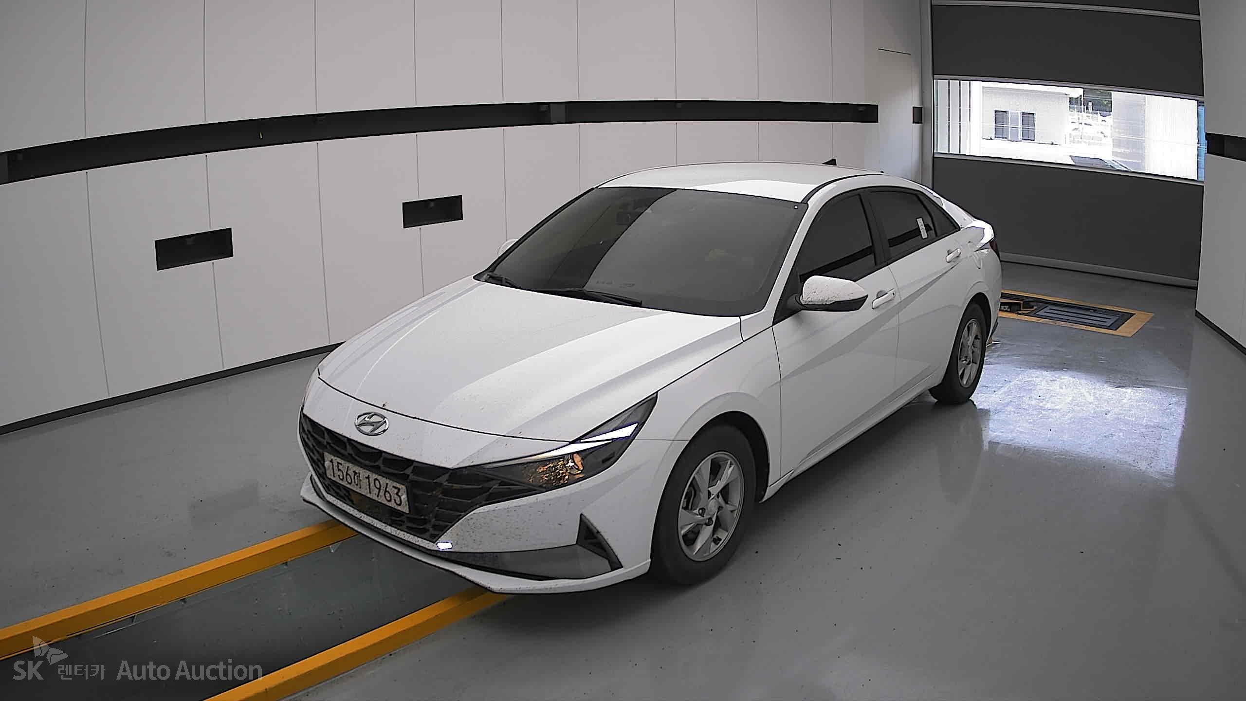 2022 - hyundai avante