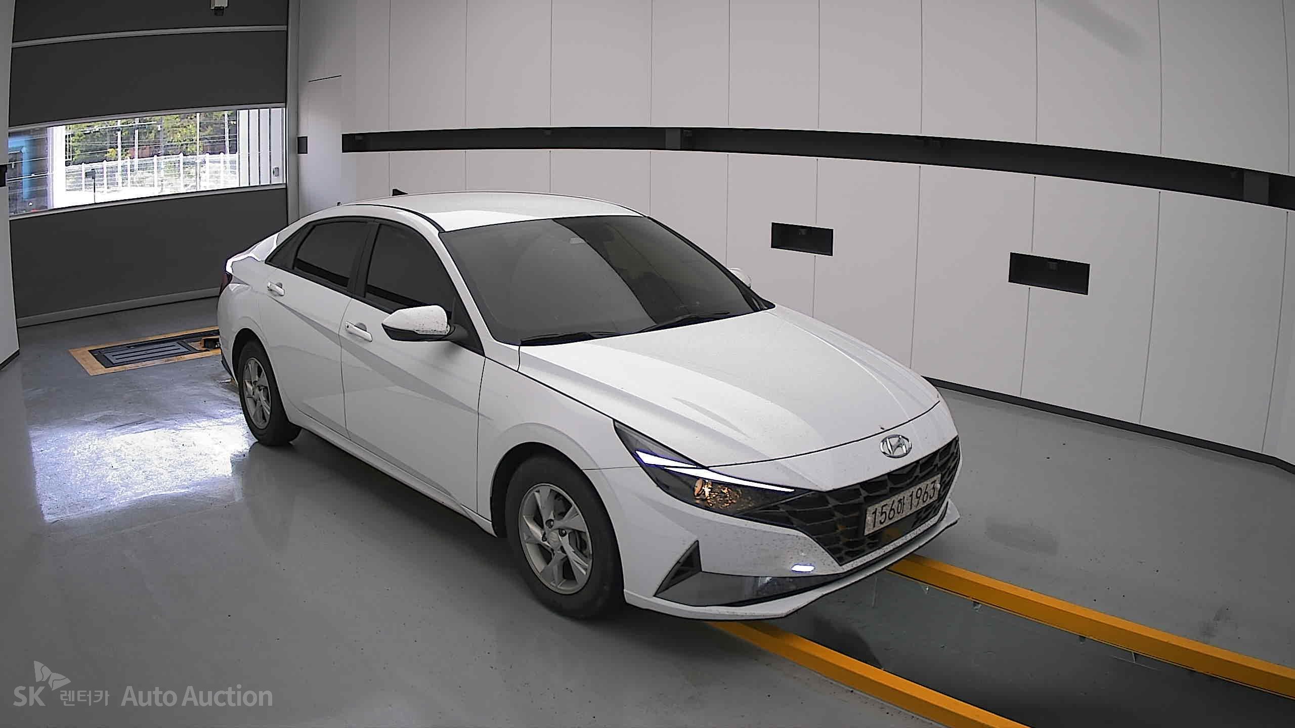 2022 - hyundai avante
