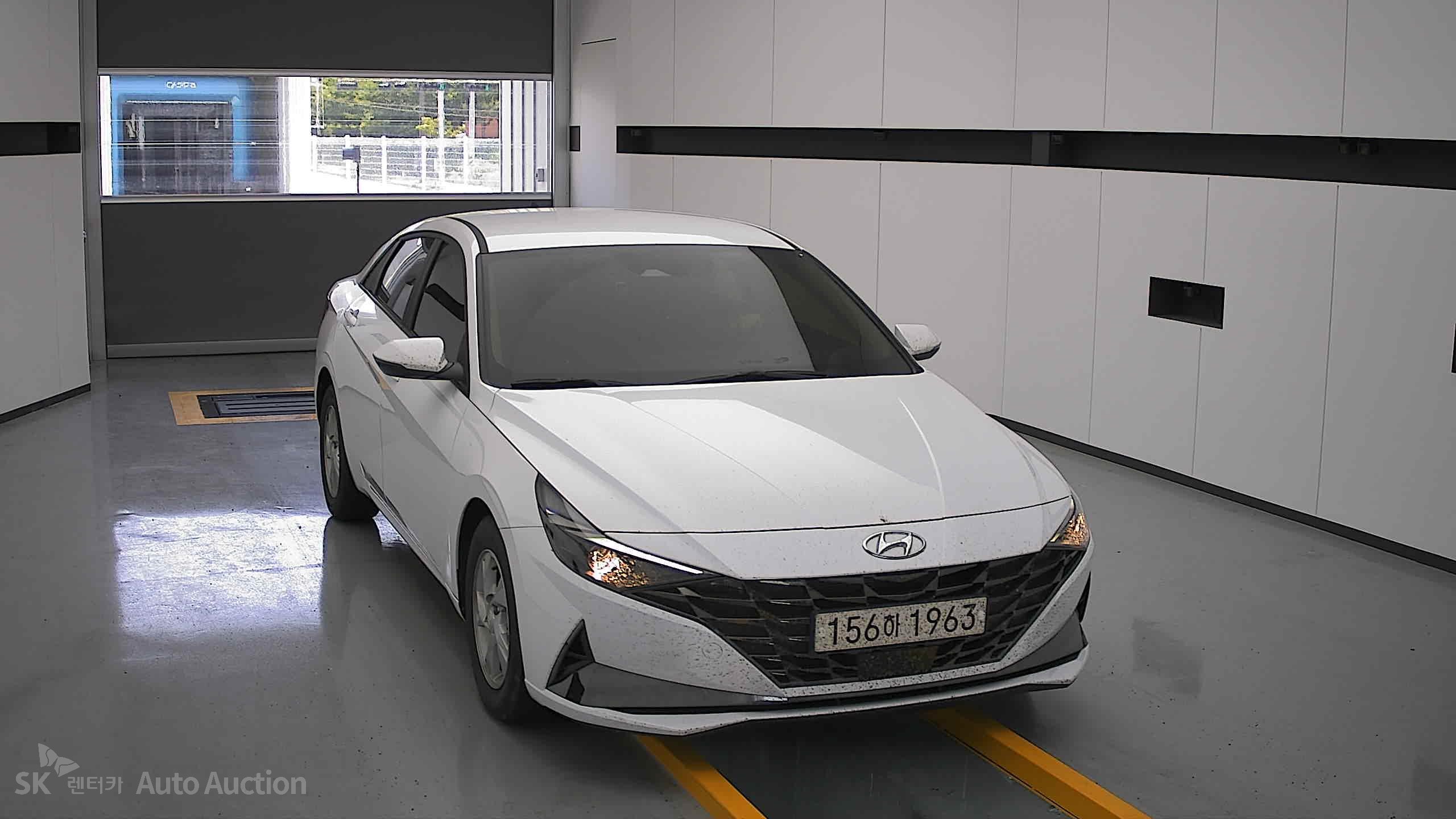 2022 - hyundai avante
