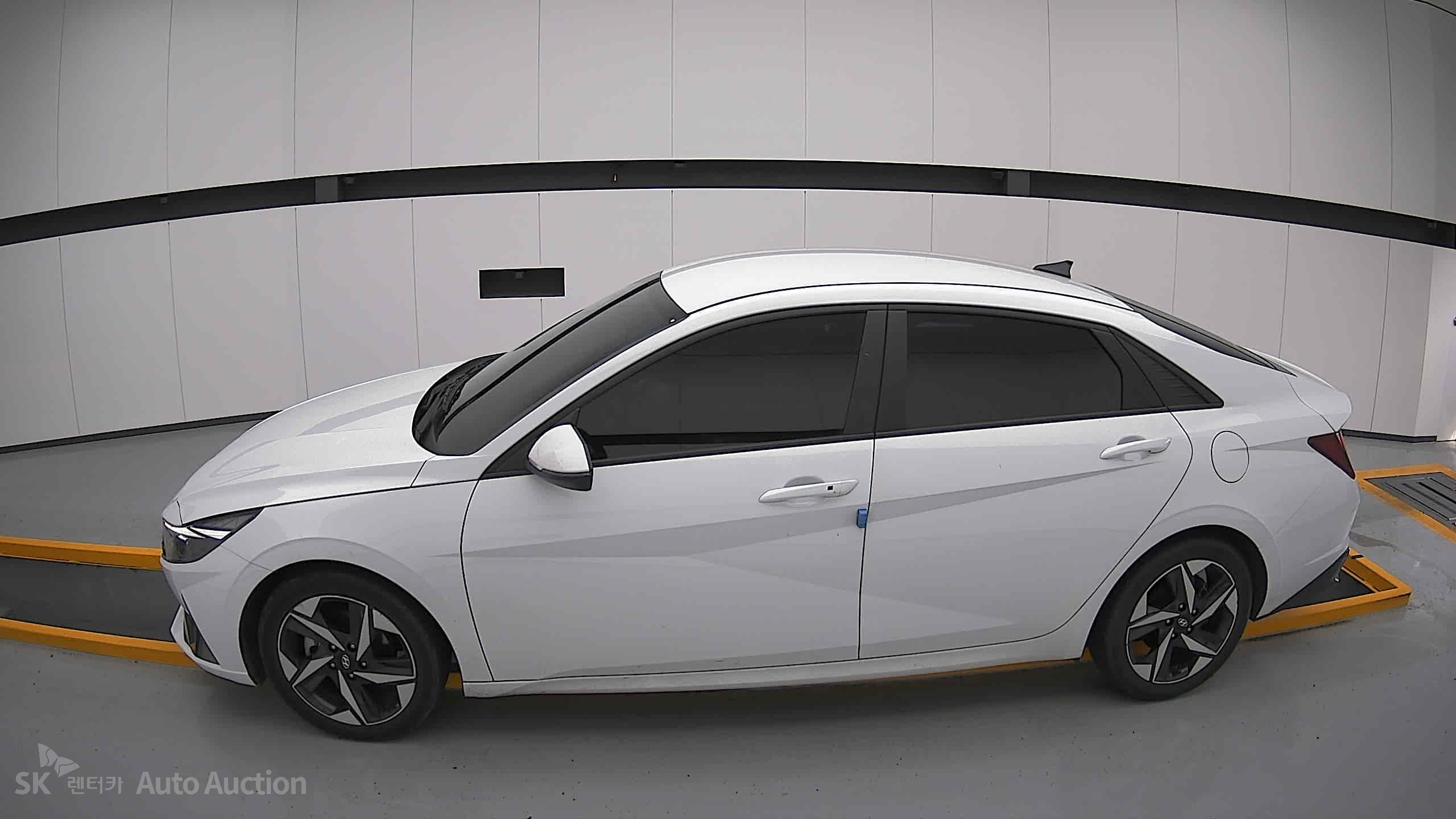 2023 - hyundai avante