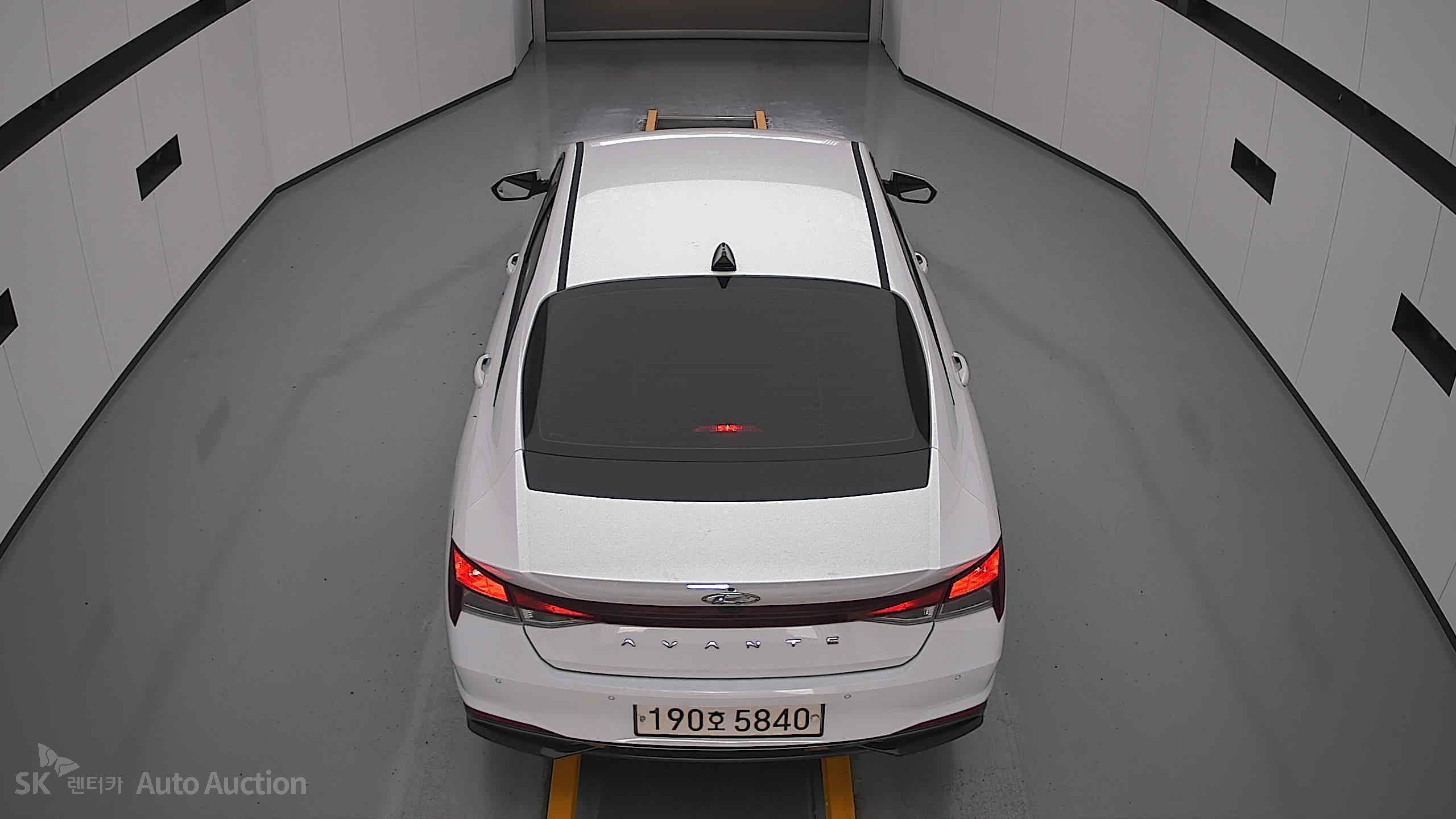 2023 - hyundai avante