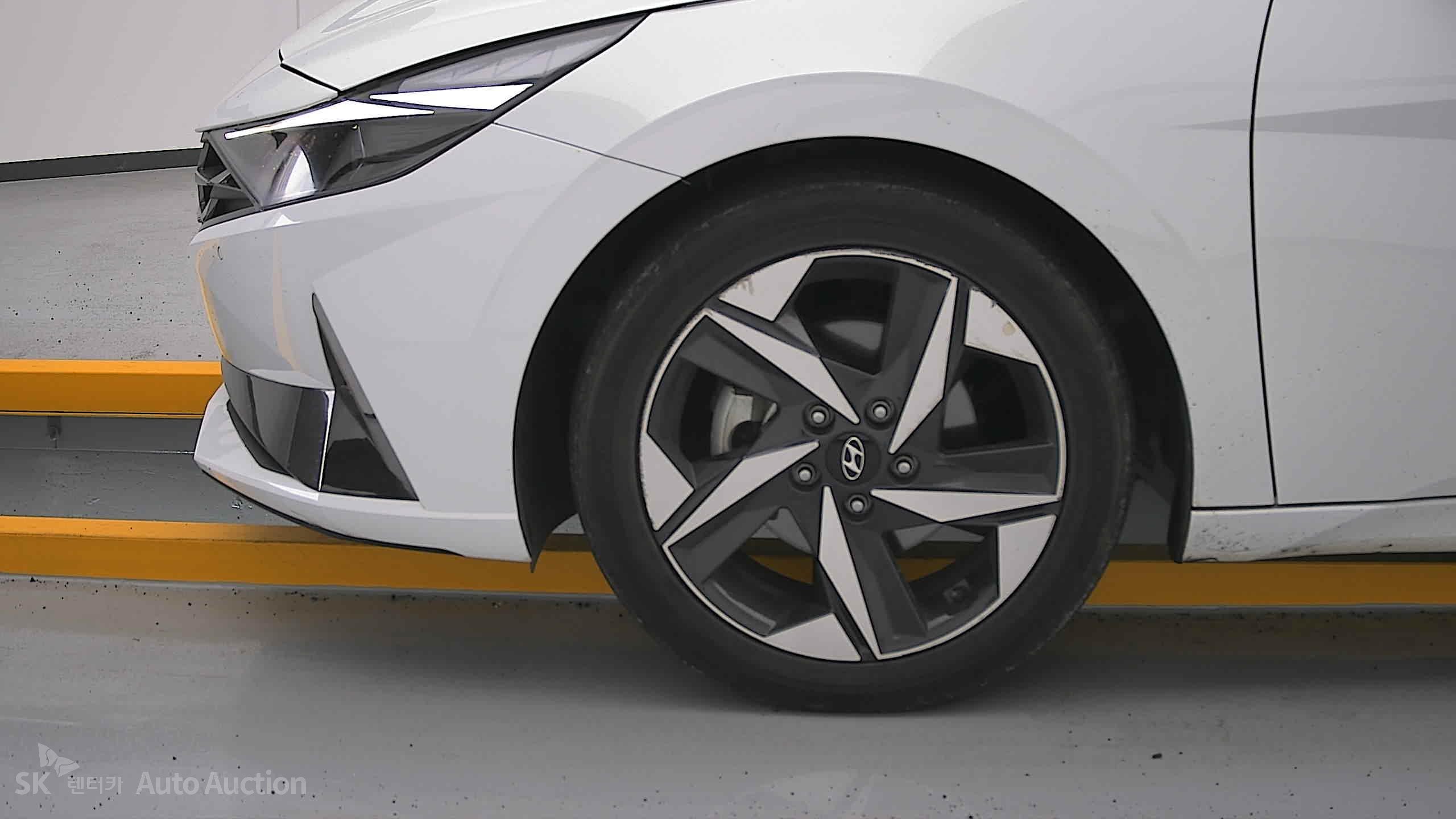 2023 - hyundai avante