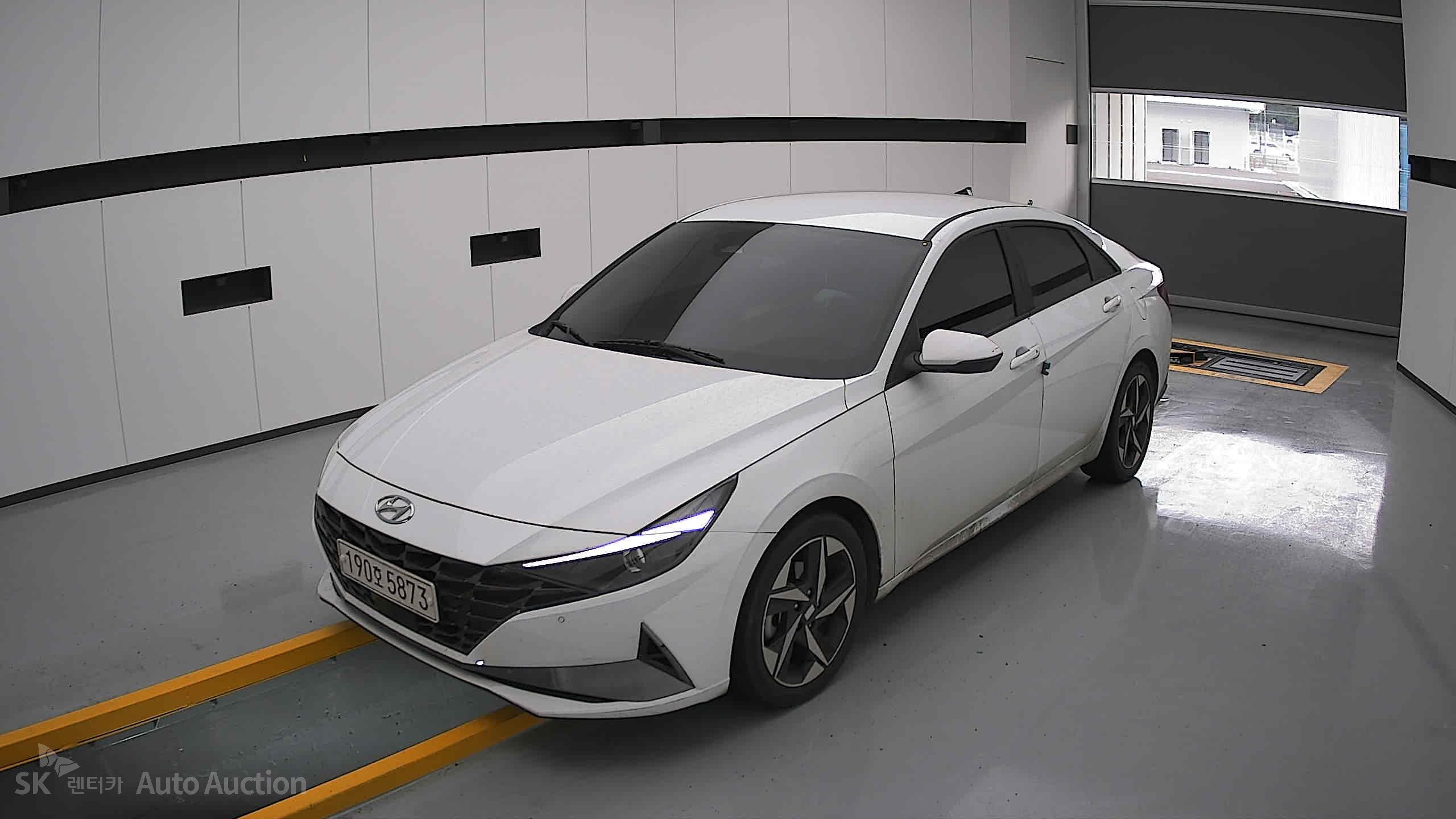 2023 - hyundai avante