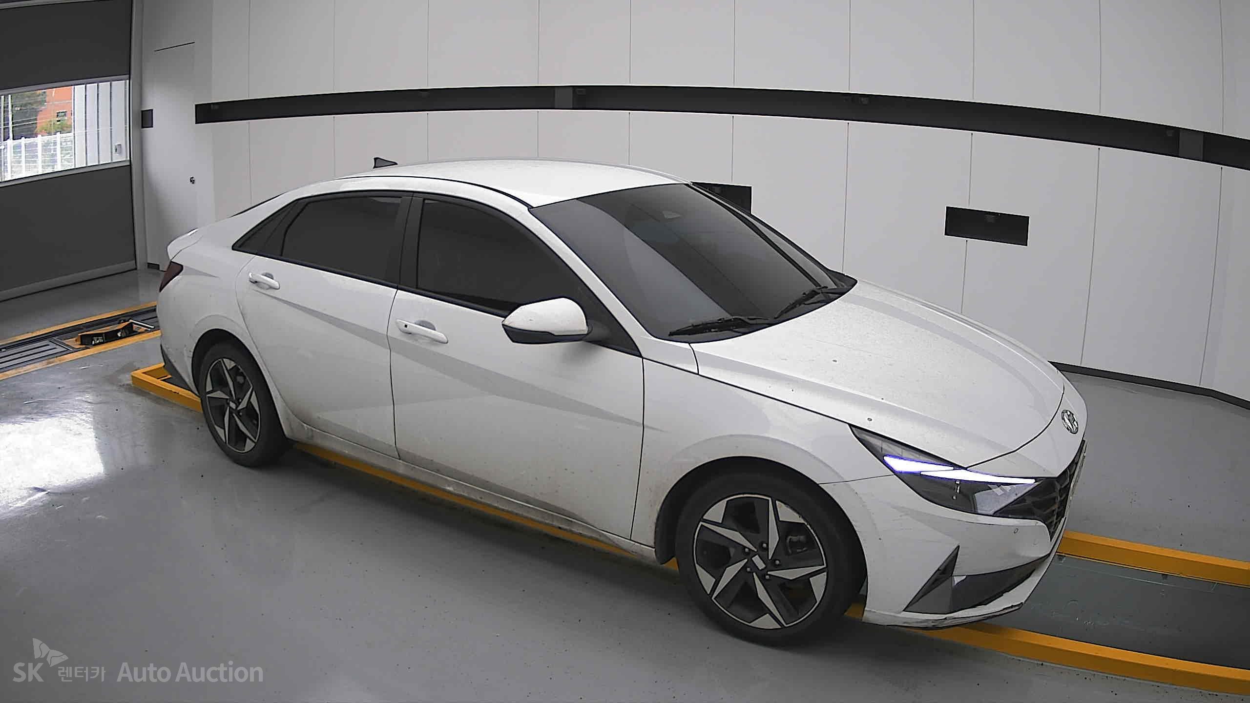 2023 - hyundai avante