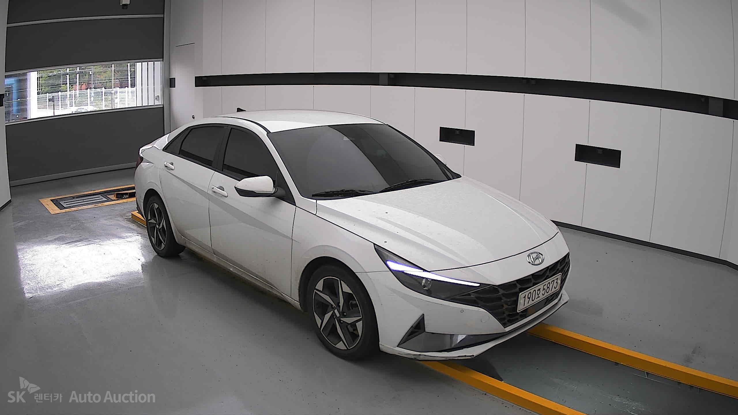 2023 - hyundai avante