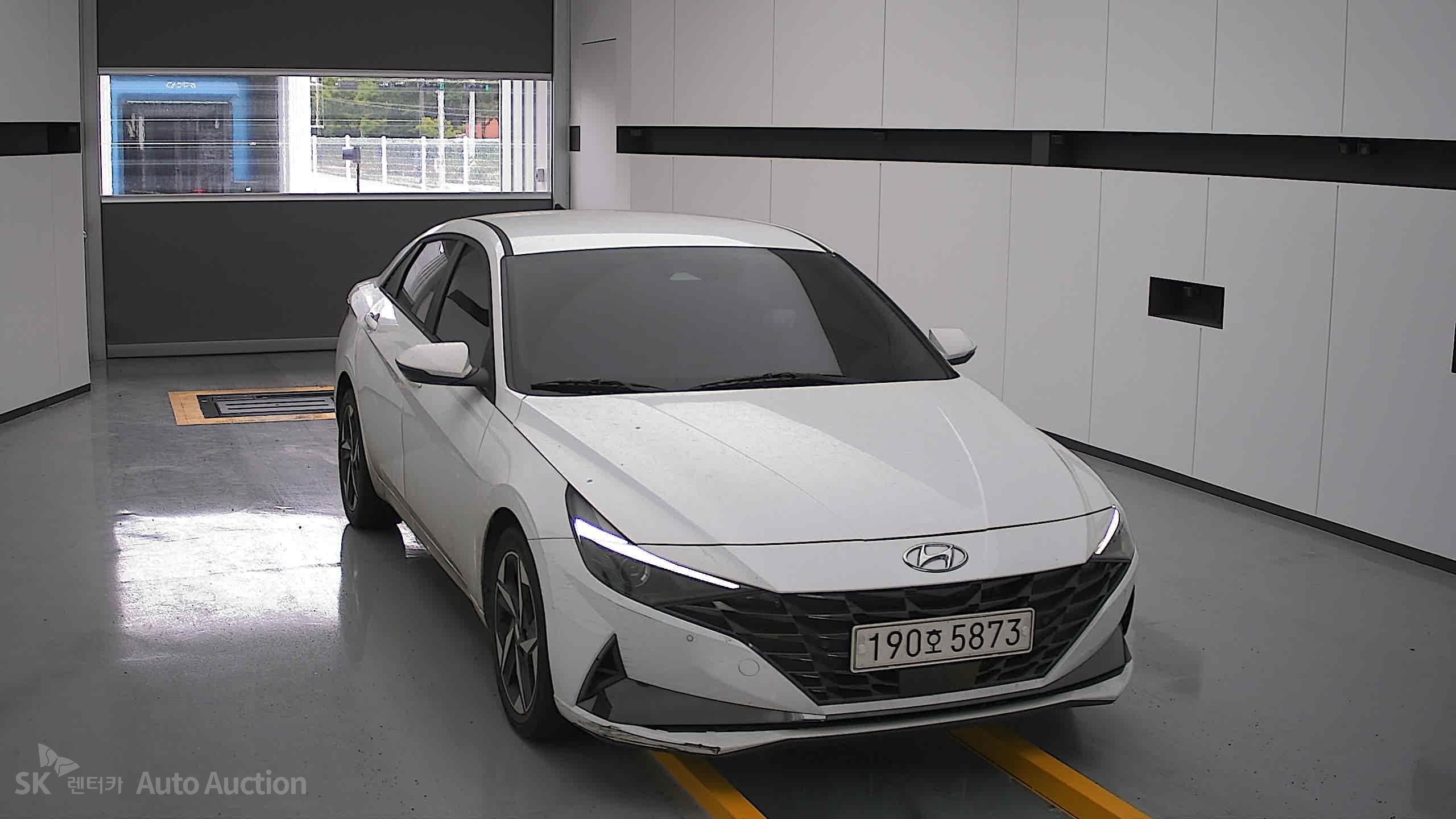 2023 - hyundai avante