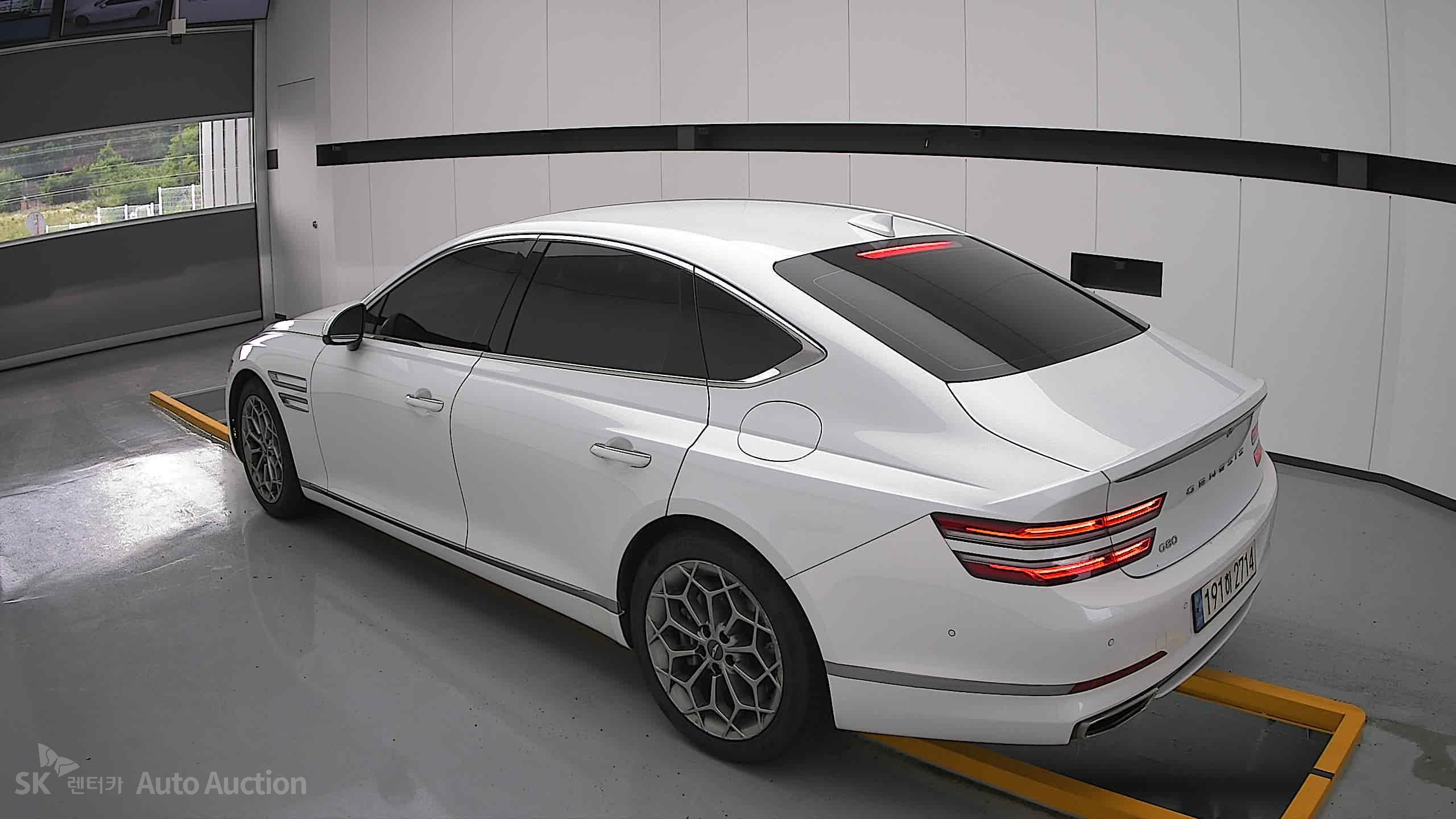 2022 - genesis g80