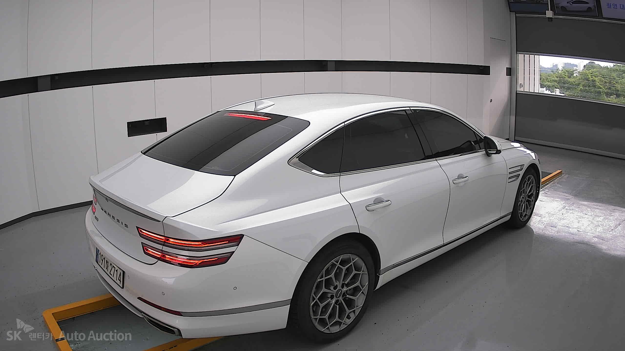 2022 - genesis g80