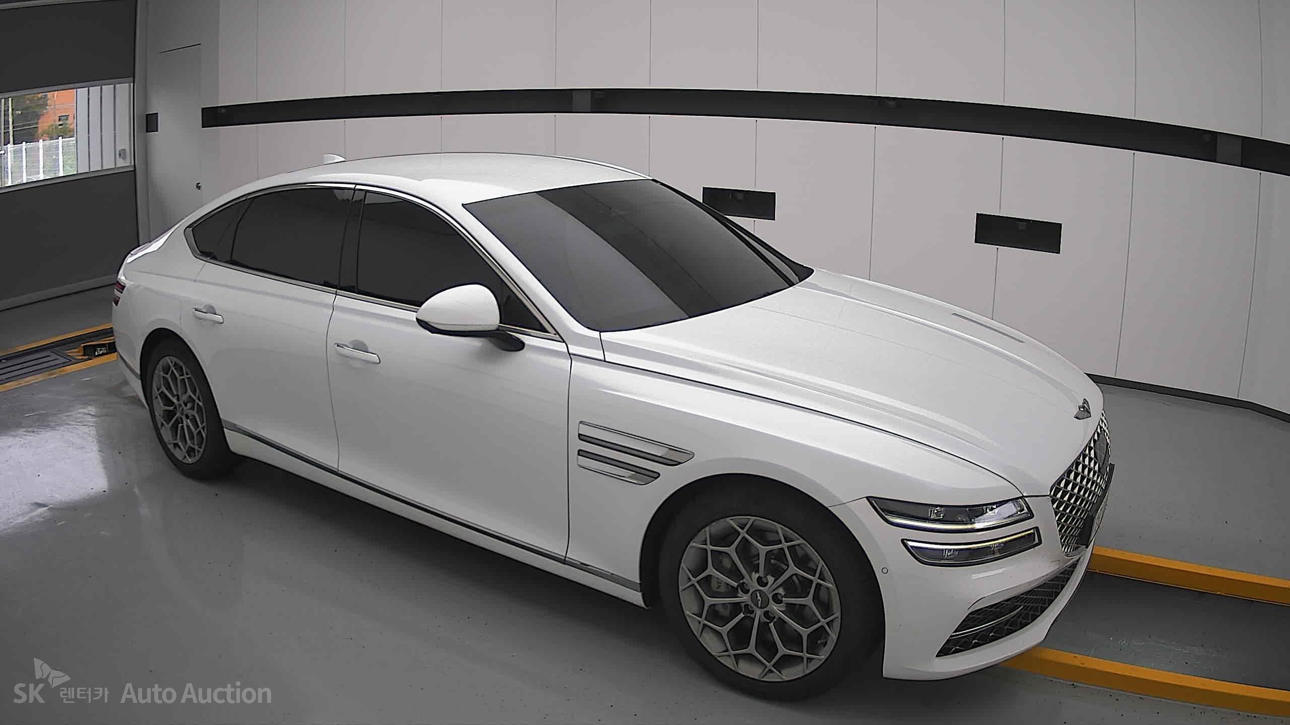 2022 - genesis g80