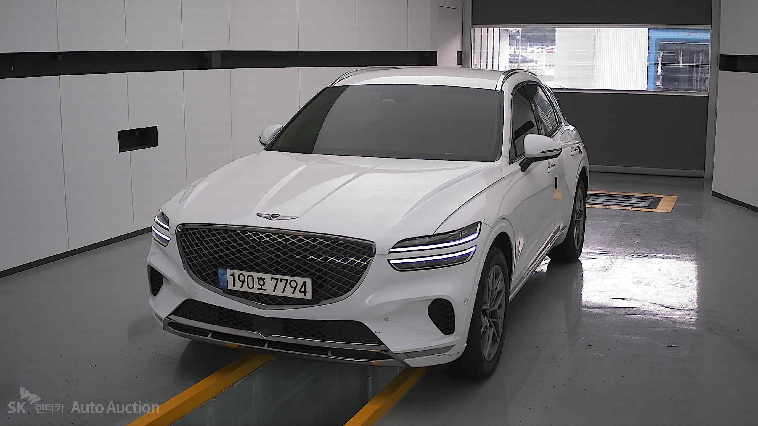 2023 - genesis gv70