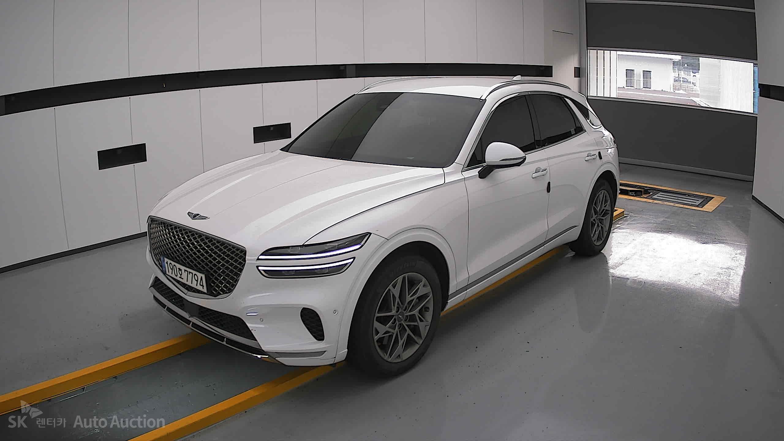 2023 - genesis gv70