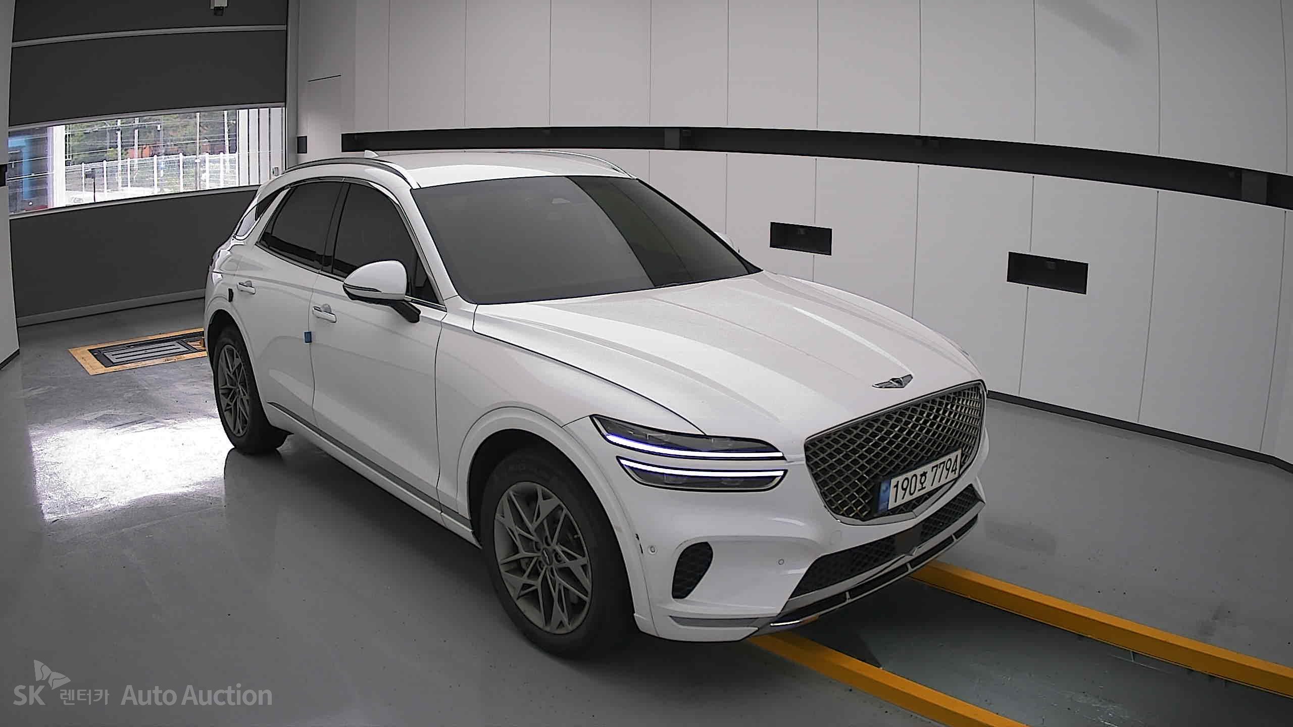 2023 - genesis gv70