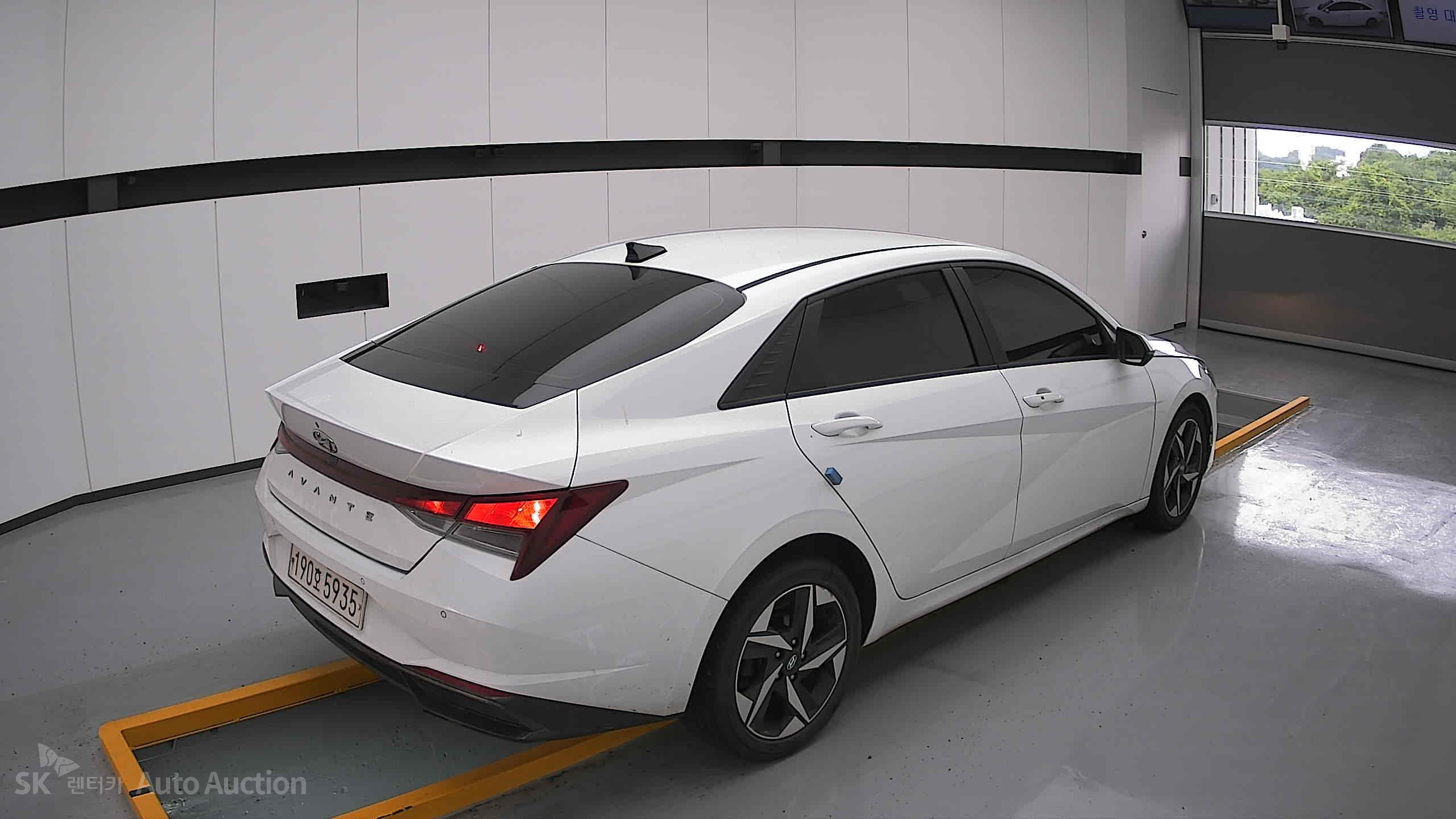 2023 - hyundai avante
