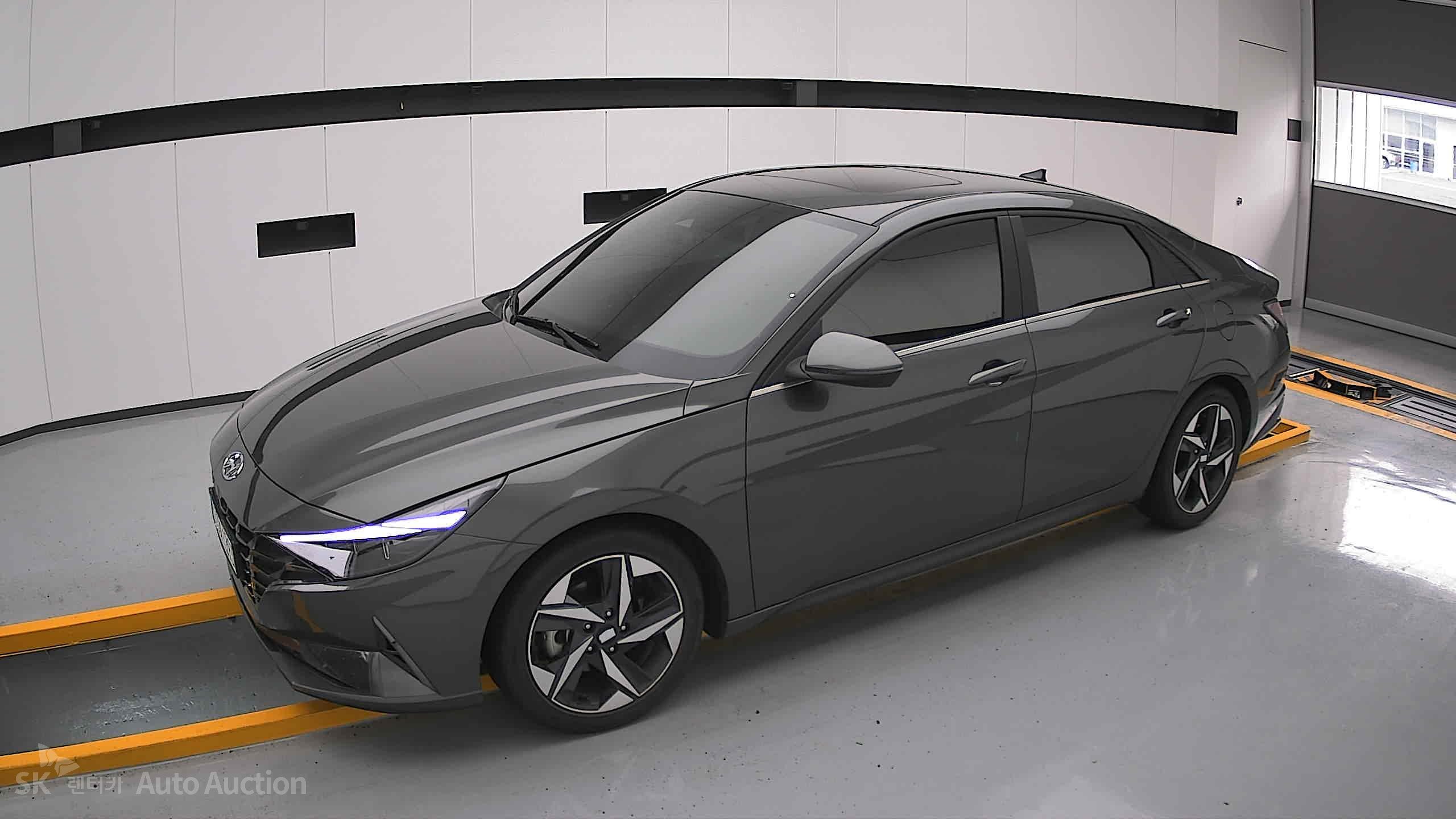 2023 - hyundai avante