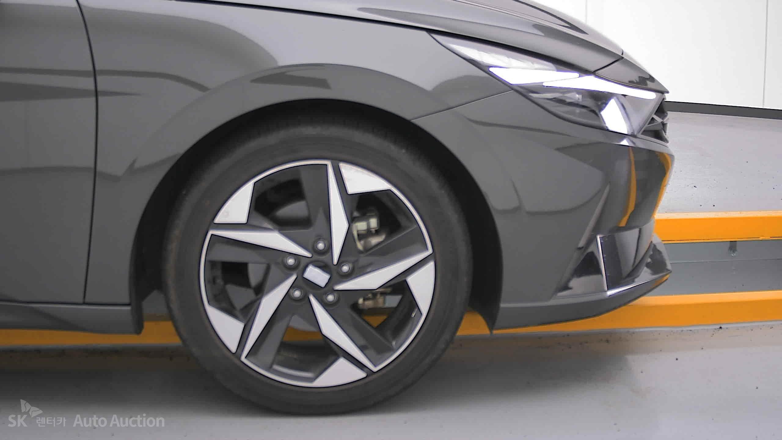 2023 - hyundai avante