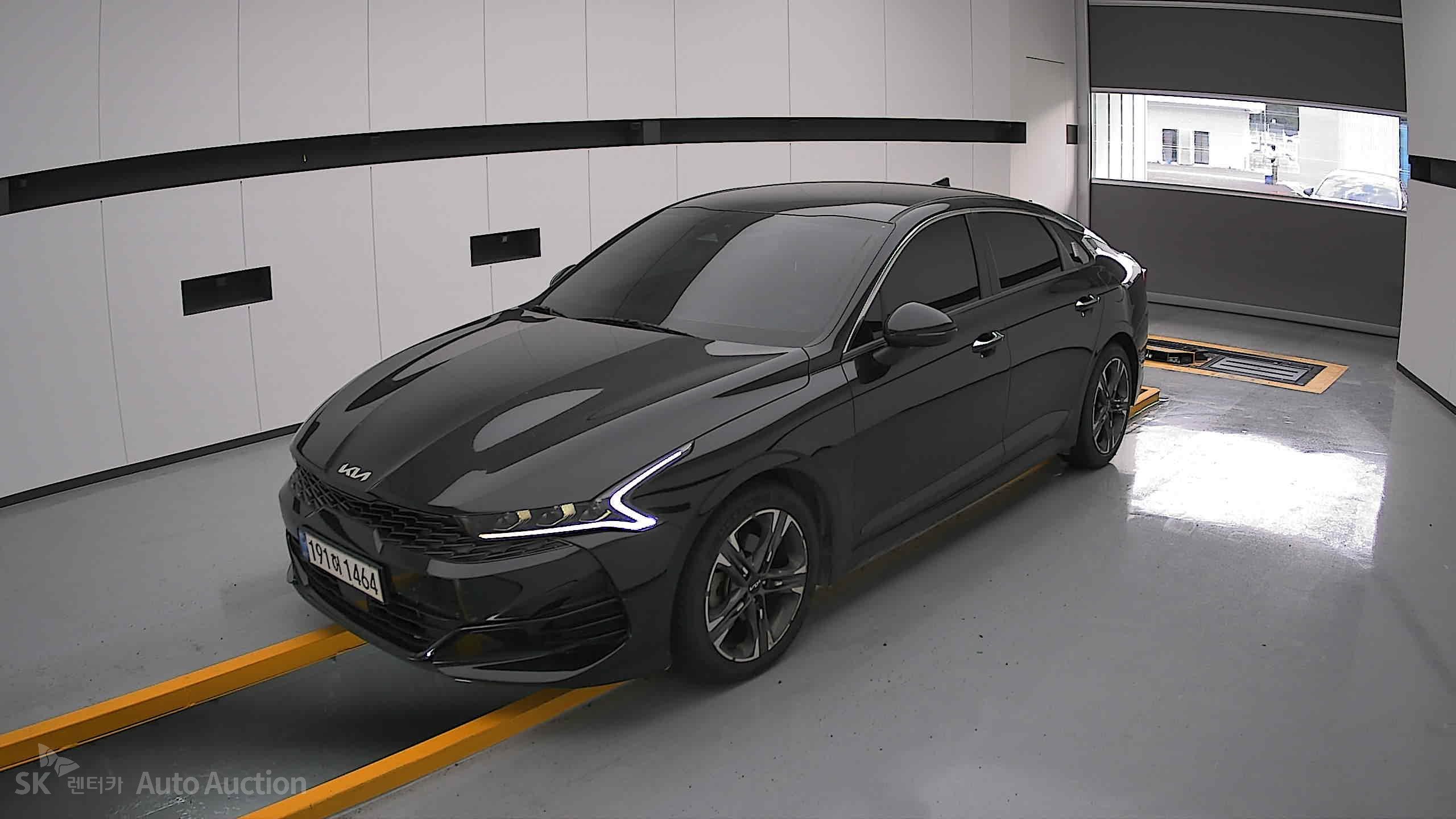 2022 - kia k5