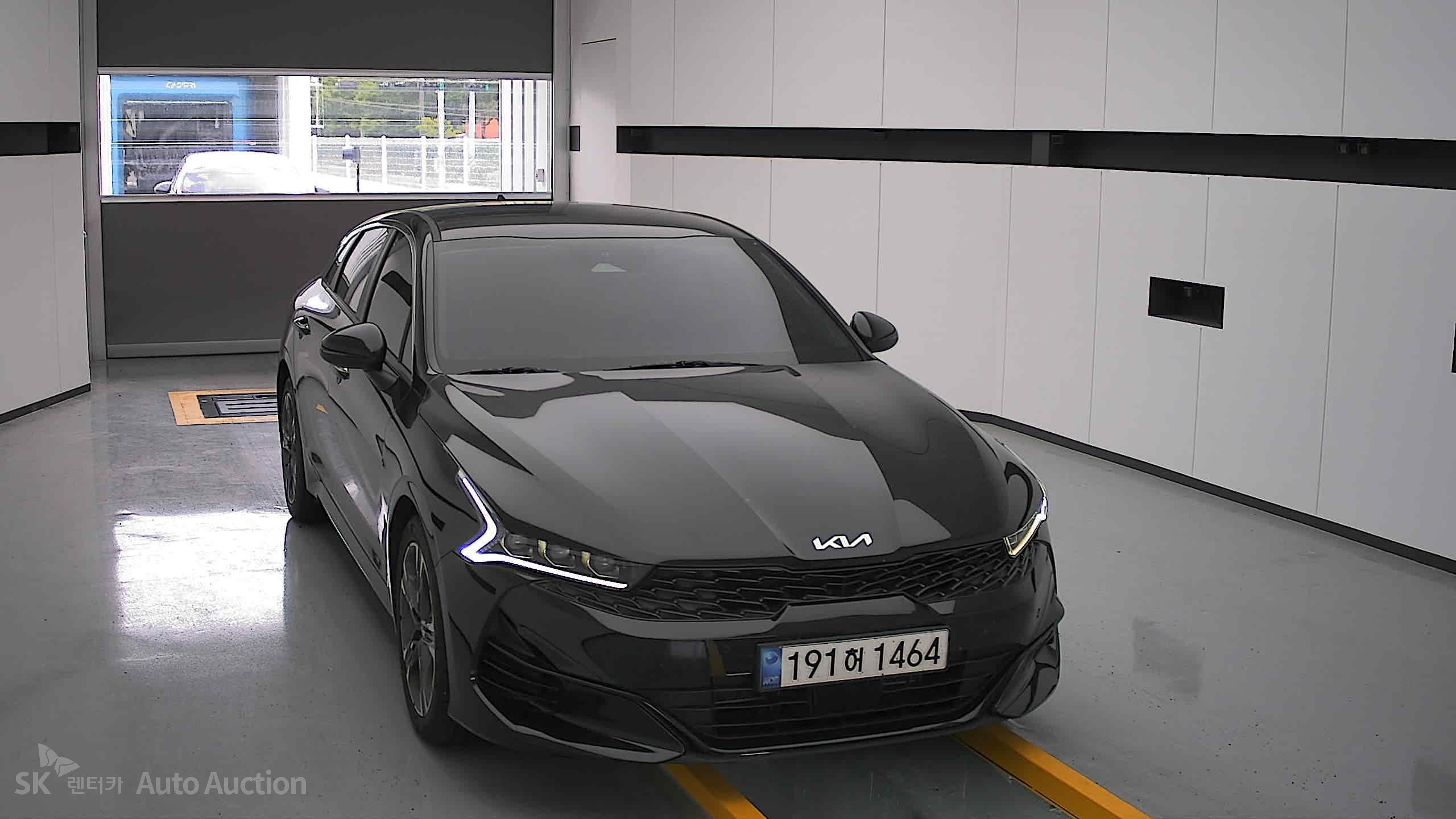 2022 - kia k5