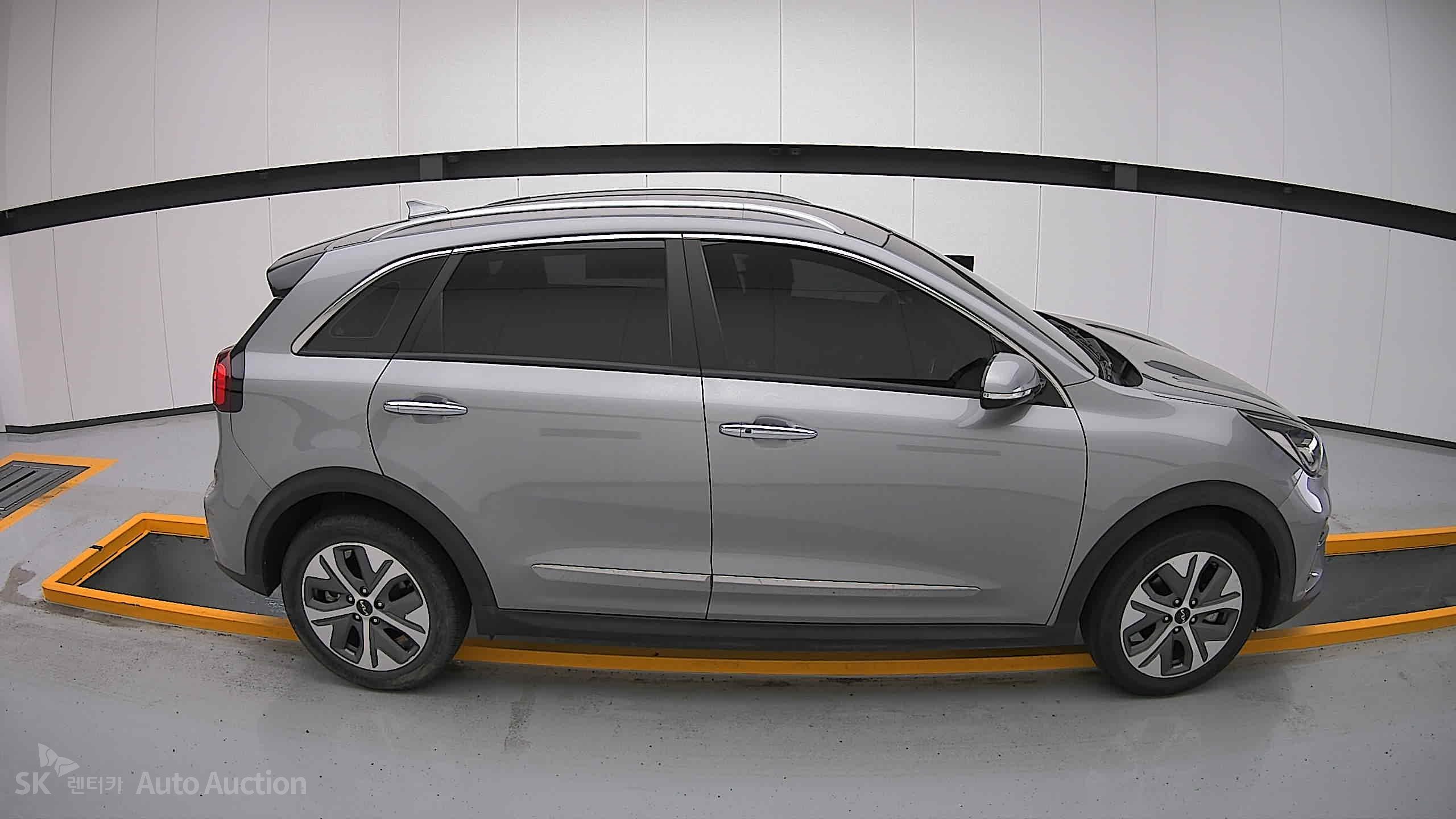 2022 - kia niro