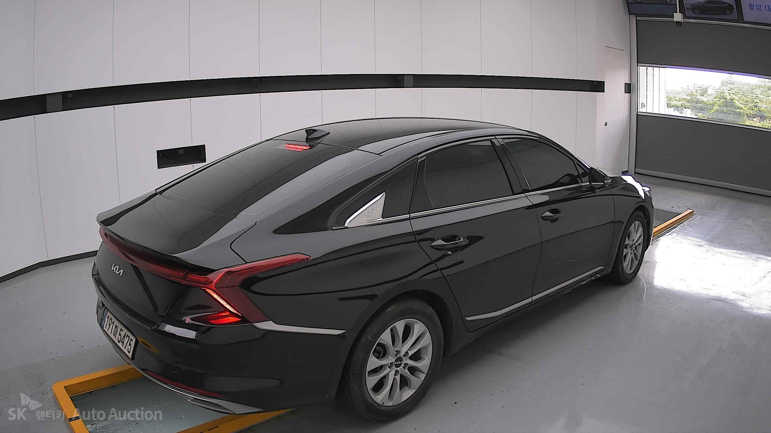 2023 - kia k8